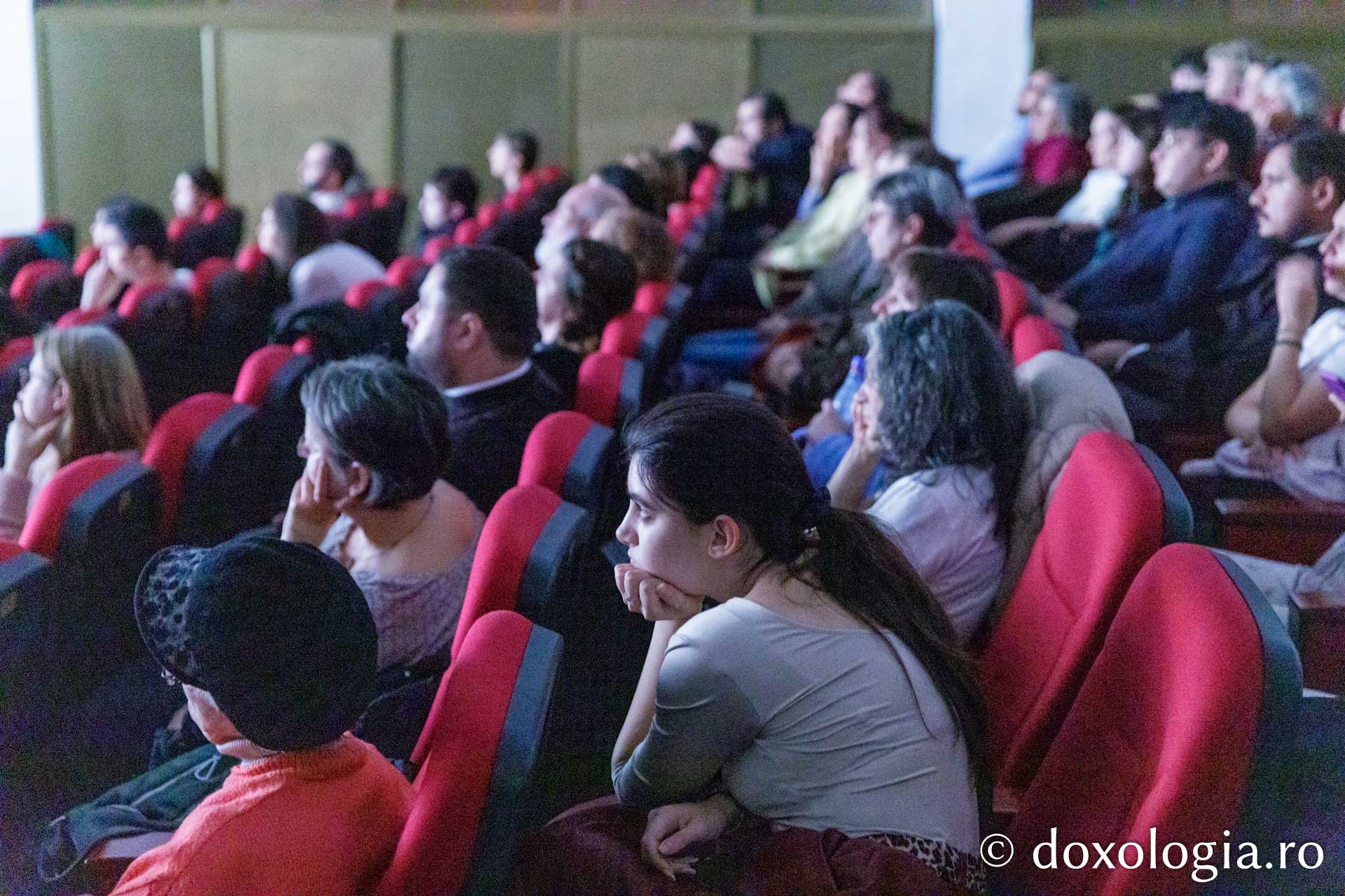 Proiecția filmului „Vindecarea”. Regizor: Ivan Jović