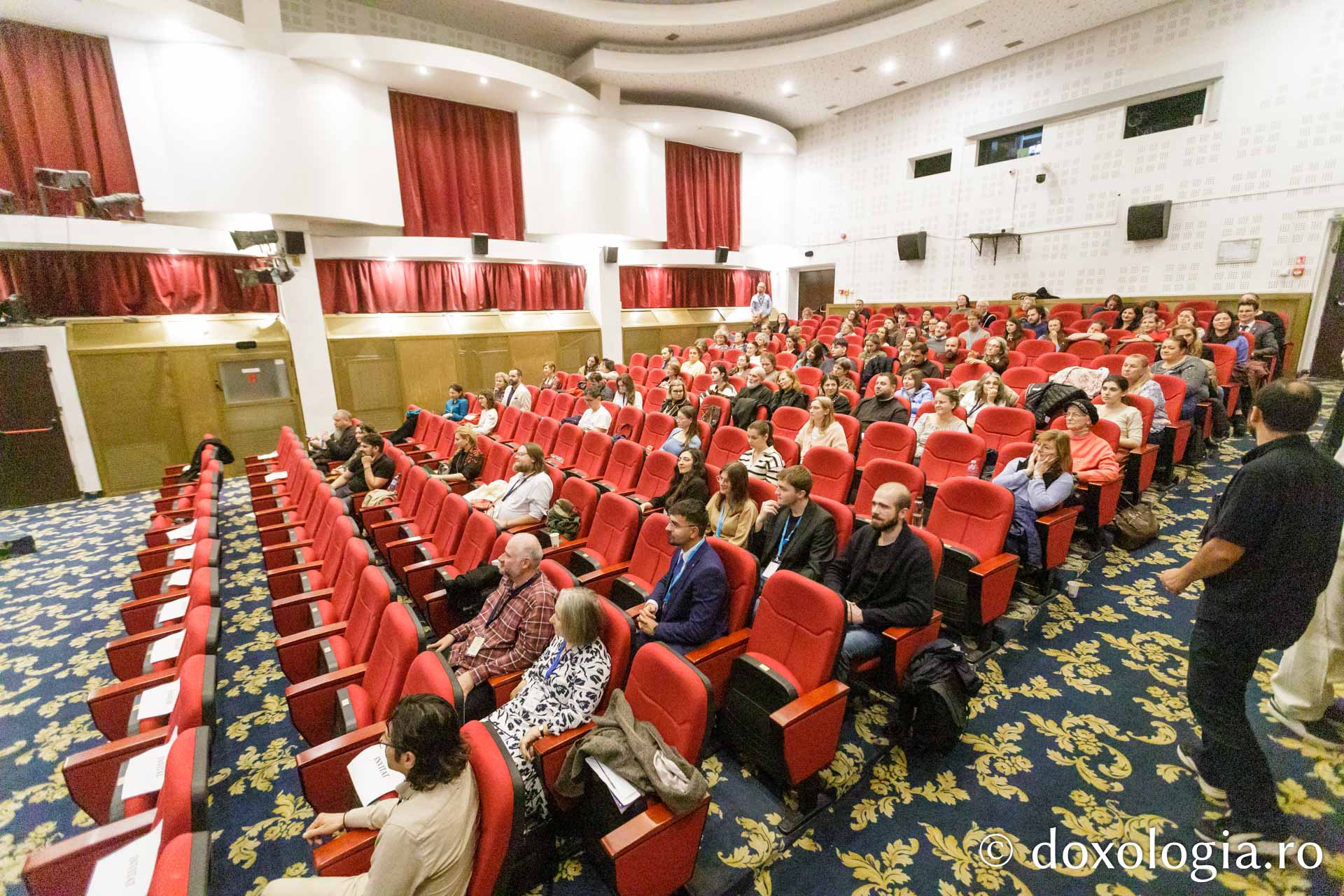 Proiecția filmului „Vindecarea”. Regizor: Ivan Jović