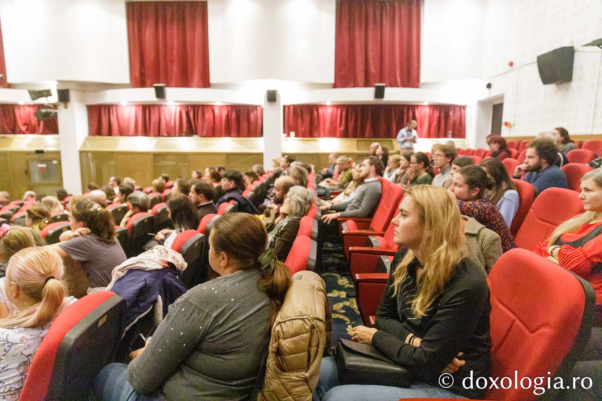 Proiecția filmului „Vindecarea”. Regizor: Ivan Jović