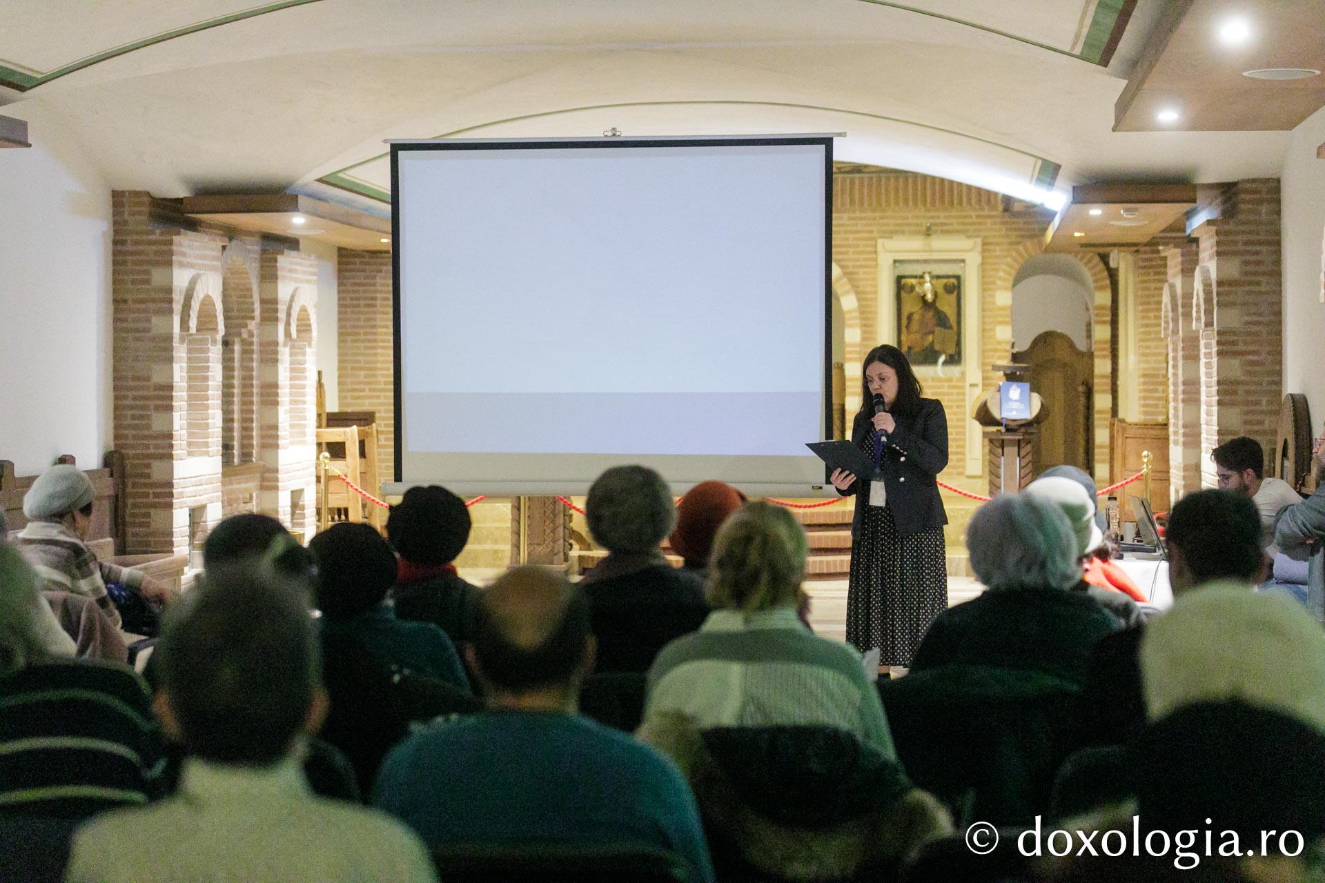 Proiecția filmului „Un înger în trup. Sfântul Ioan al Shanghaiului”