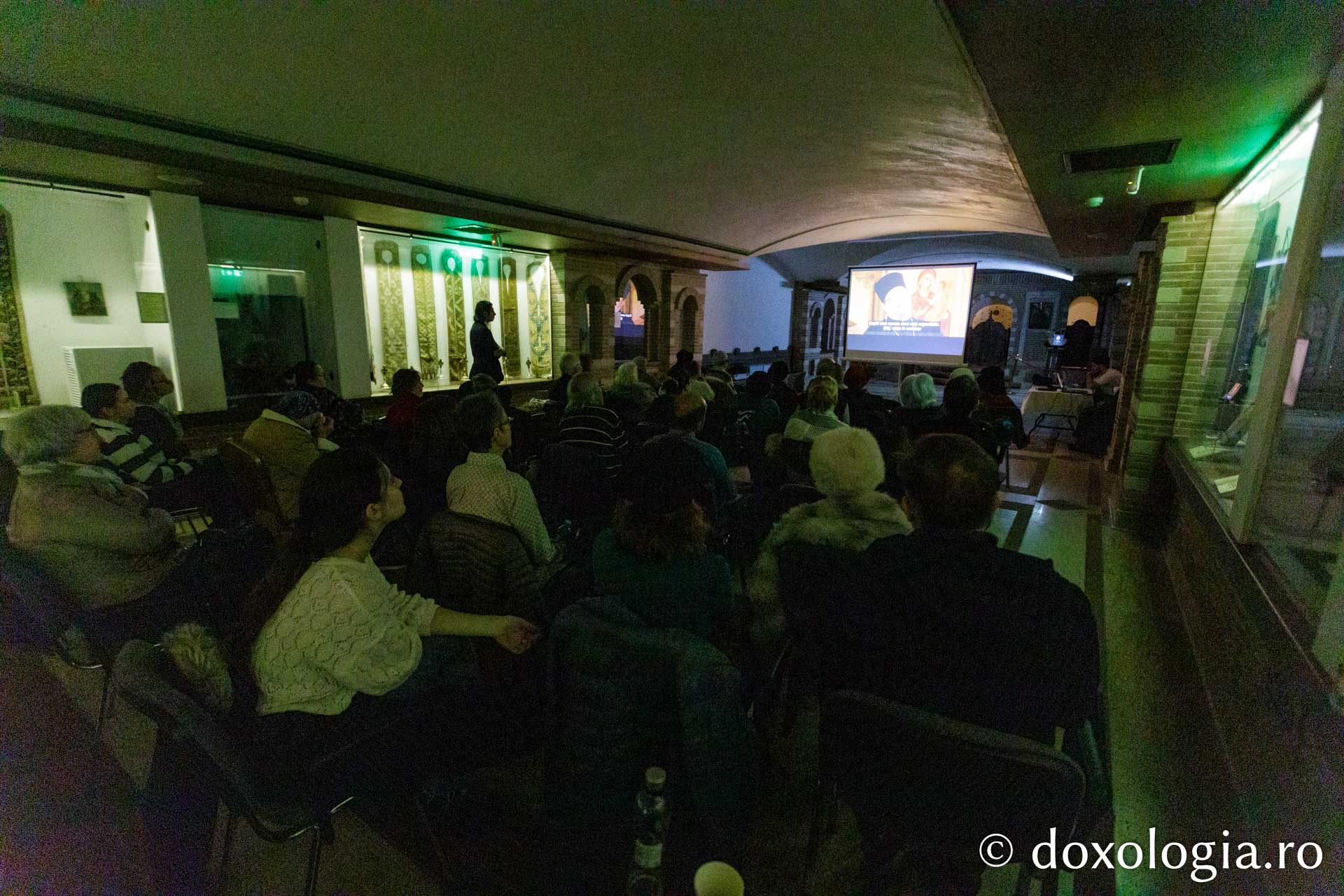 Proiecția filmului „Un înger în trup. Sfântul Ioan al Shanghaiului”