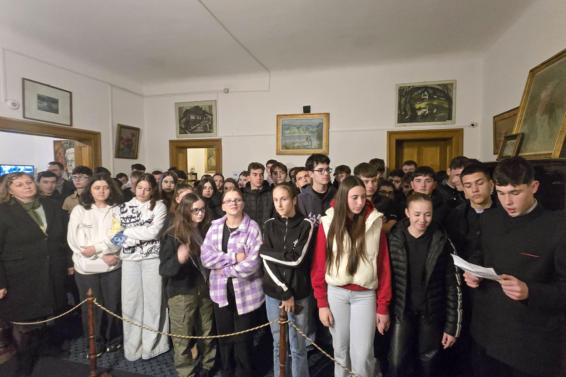 Sadoveanu, omagiat de seminariștii de la Neamț, la Schitul „Vovidenia”