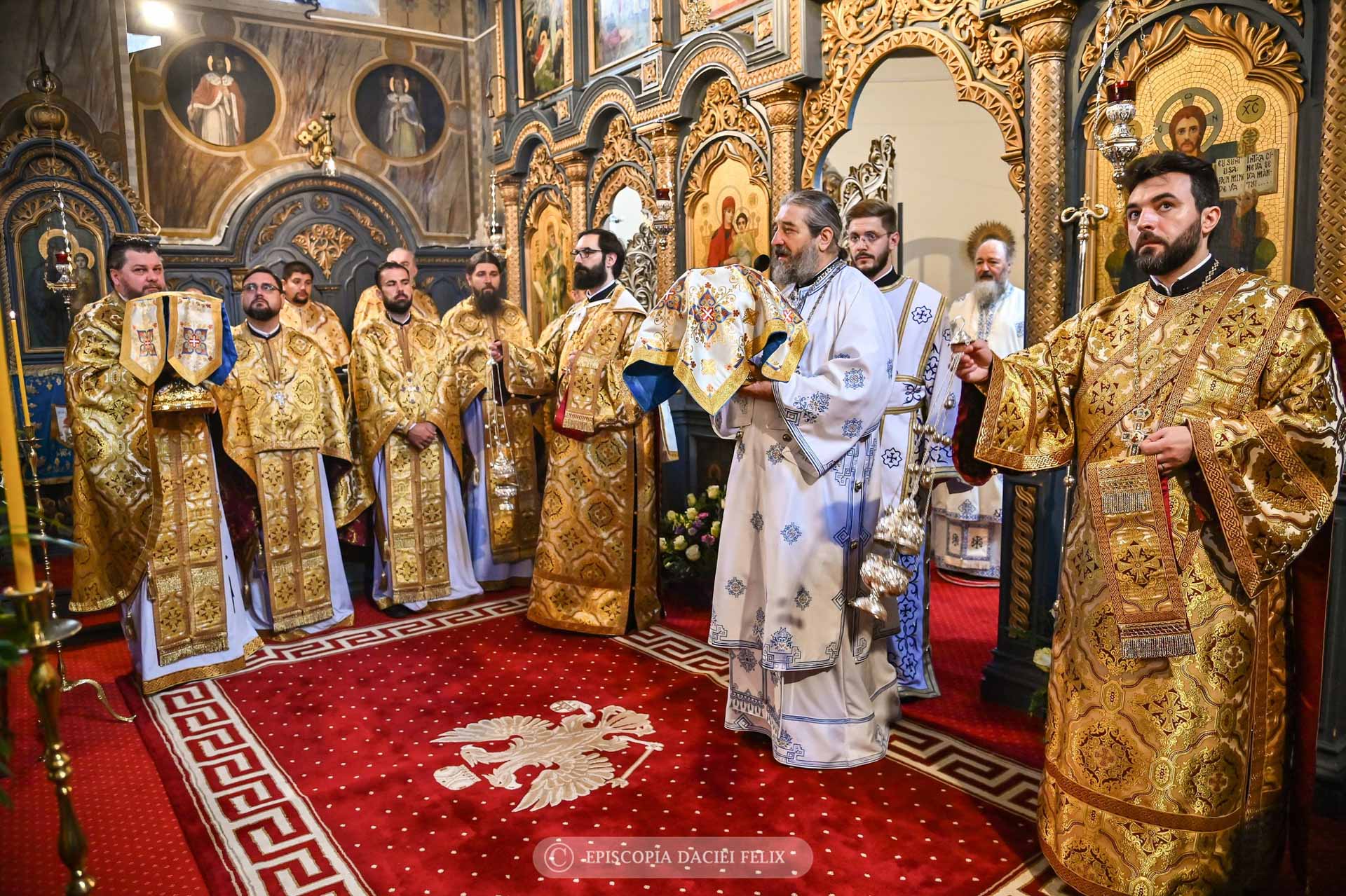 Sărbătoare și binecuvântare arhierească la cinstirea Sfântului Nectarie în Vârșeț