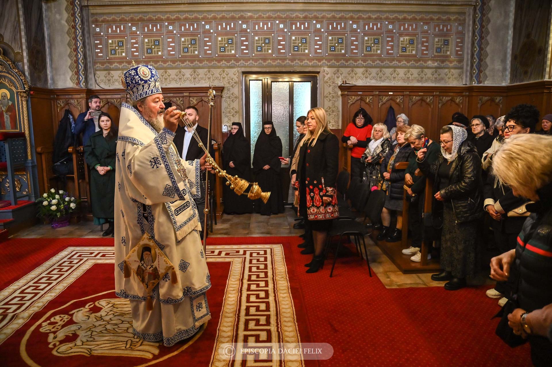 Sărbătoare și binecuvântare arhierească la cinstirea Sfântului Nectarie în Vârșeț