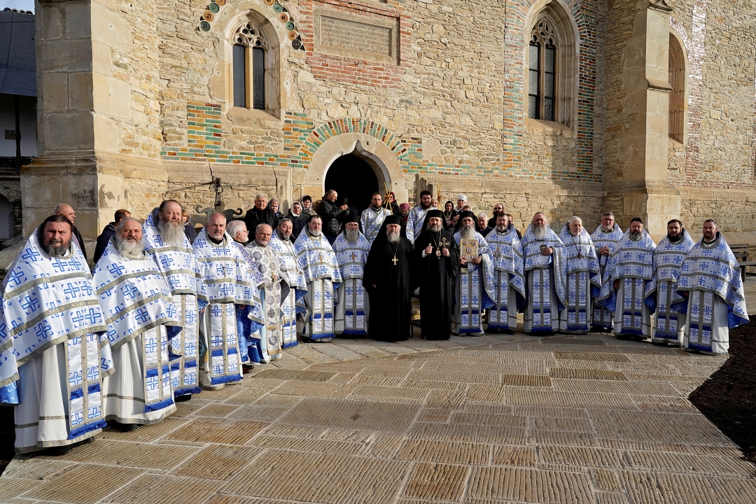 PS Nichifor Botoșăneanul, la sărbătoarea Sfântului Paisie de la Mănăstirea Neamț: „Te minunezi cât de aproape și cât de firesc lucra în viața oamenilor”