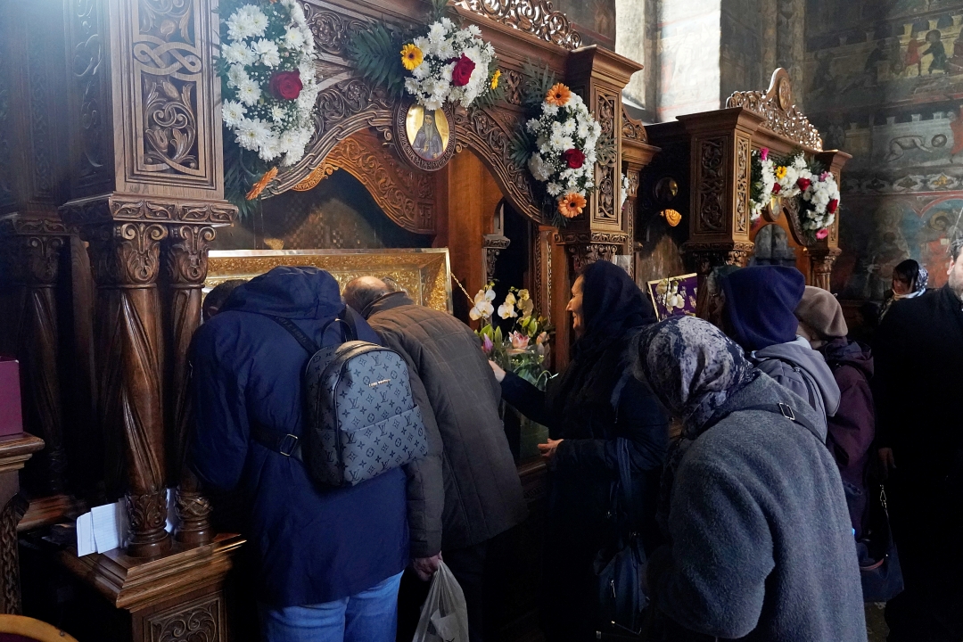 PS Nichifor Botoșăneanul, la sărbătoarea Sfântului Paisie de la Mănăstirea Neamț: „Te minunezi cât de aproape și cât de firesc lucra în viața oamenilor”