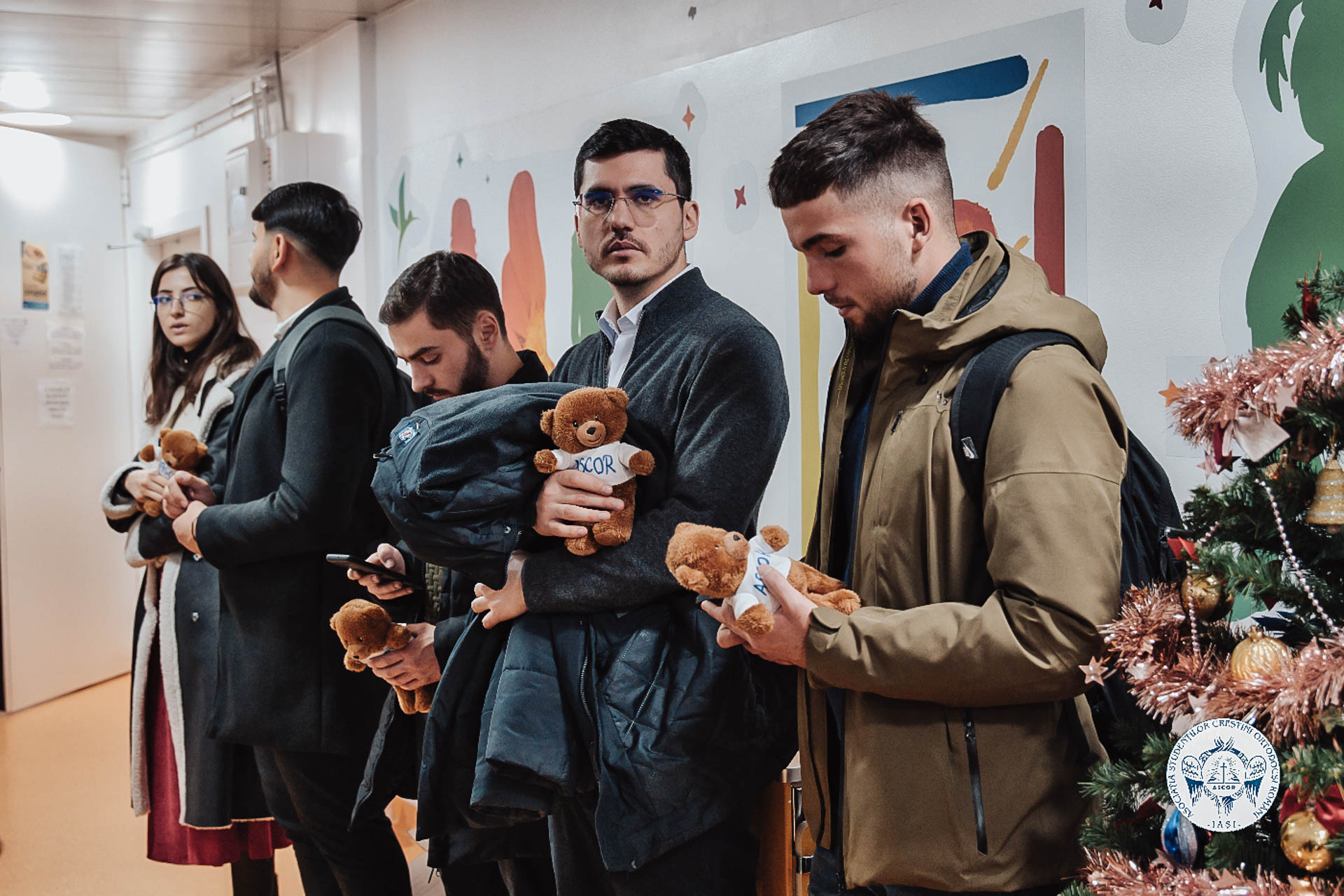 „Moș Crăciun la copiii din spitale” – campanie caritabilă desfășurată de ASCOR Iași