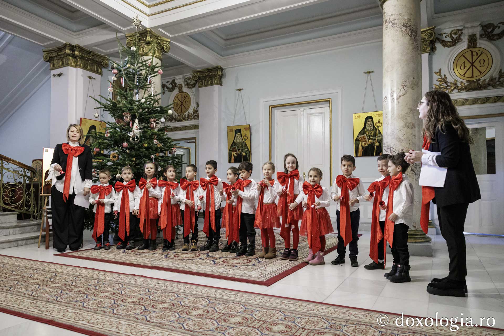 Grădinița 20 Iași – Colindători la Reședința Mitropolitană 2025
