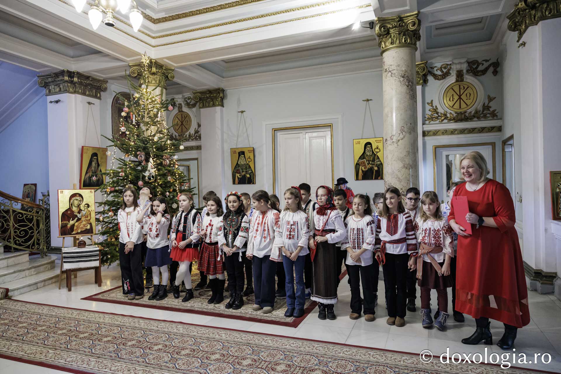 Școala nr. 13 „Alexandru cel Bun” Iași – Colindători la Reședința Mitropolitană 2025