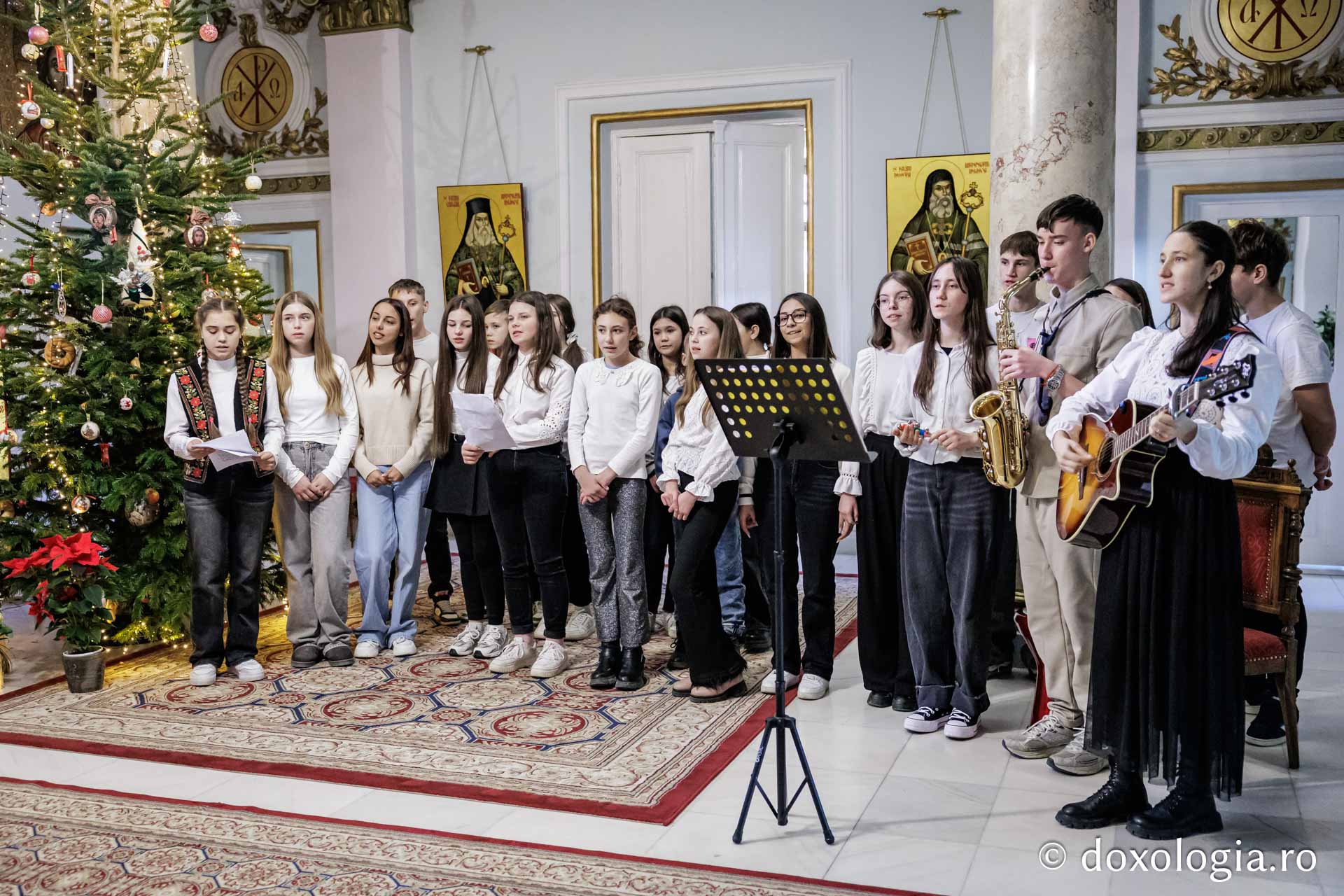 Școala Profesională Dagâța – Colindători la Reședința Mitropolitană 2025