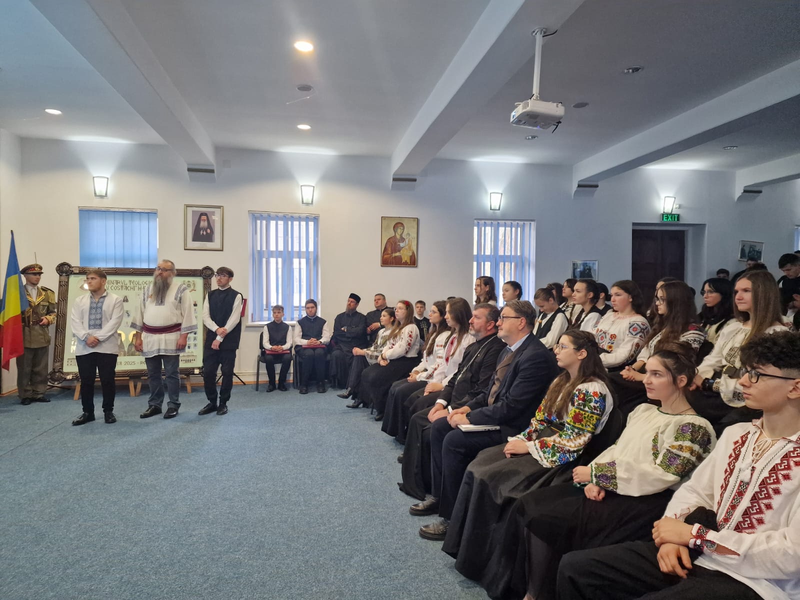 Ziua României, serbată la Seminarul Teologic „Veniamin Costachi” de la Mănăstirea Neamț