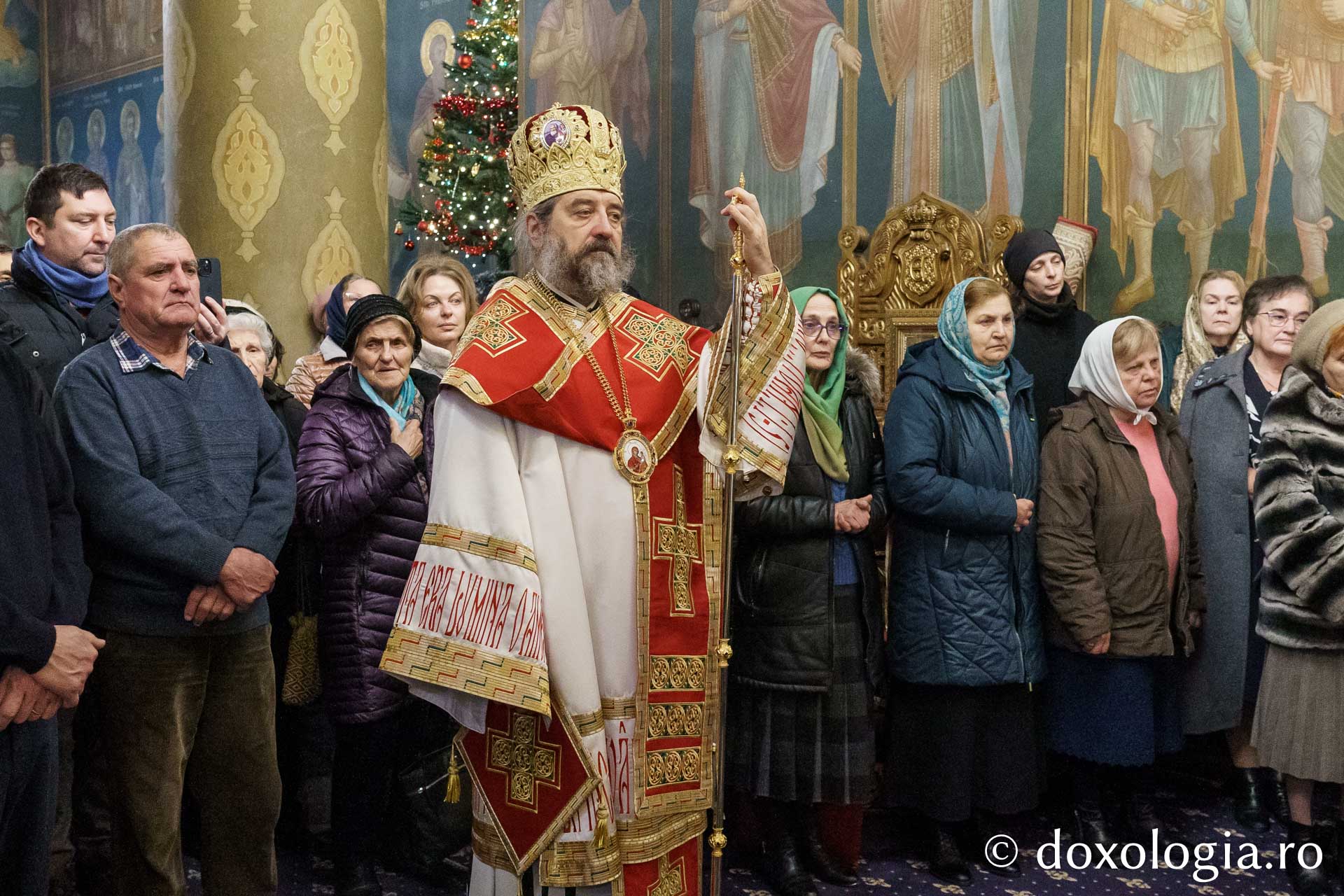 Binecuvântare arhierească la hramul Bisericii „Sfântul Nicolae Domnesc” din Iași