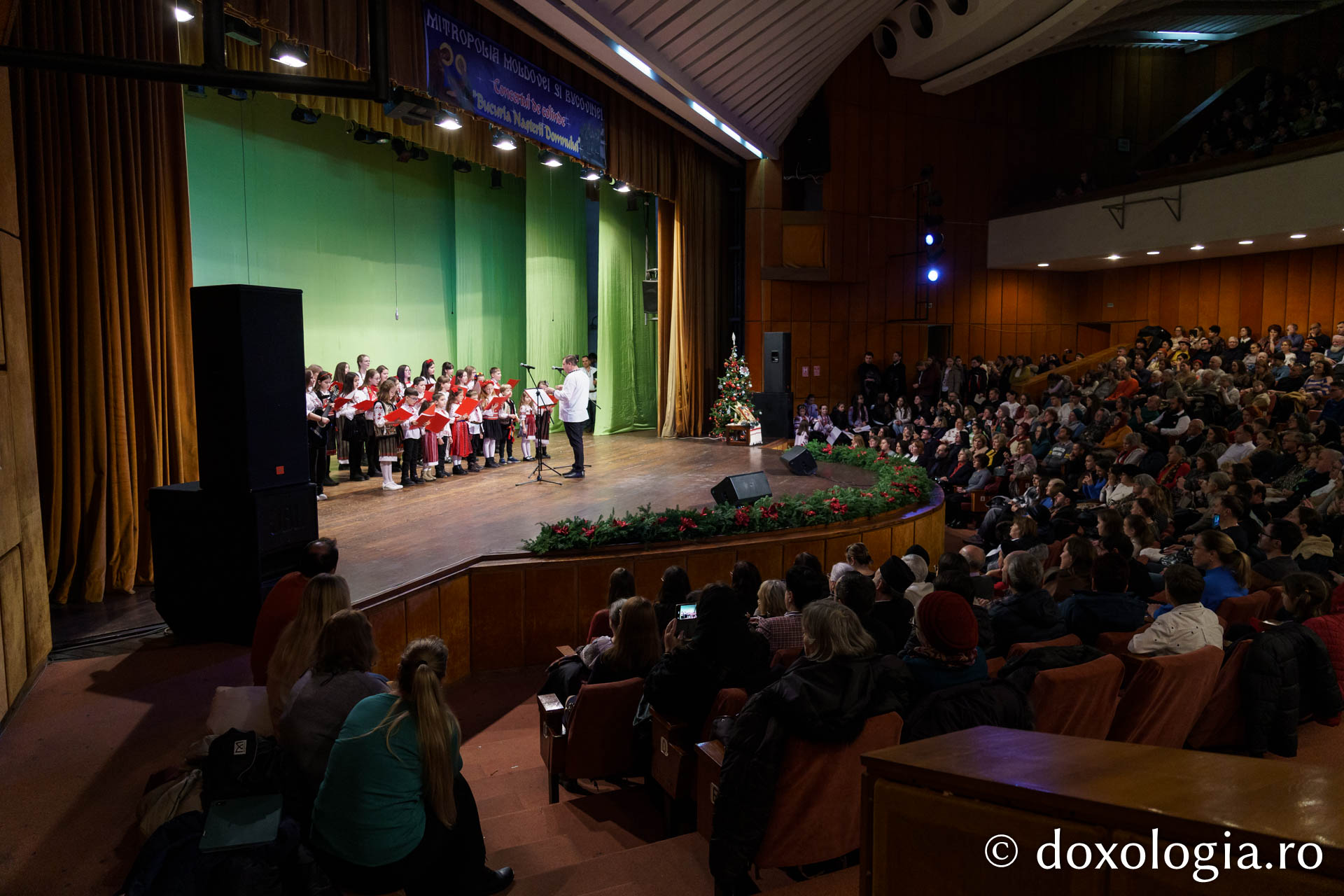 Concertul de colinde „Bucuria Nașterii Domnului” – o seară de lumină și mărturisire la Botoșani