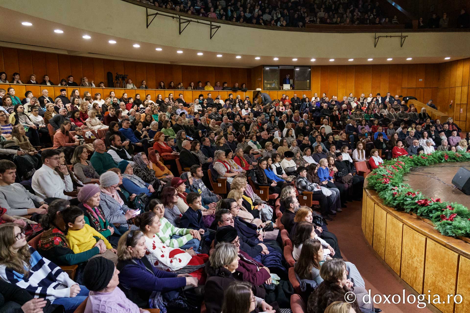 Concertul de colinde „Bucuria Nașterii Domnului” – o seară de lumină și mărturisire la Botoșani