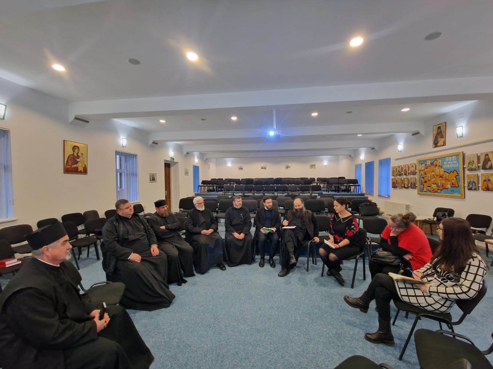 Întâlnirea de lucru a profesorilor mentori și a elevilor, la Seminarul Teologic Ortodox „Veniamin Costachi” Mănăstirea Neamț