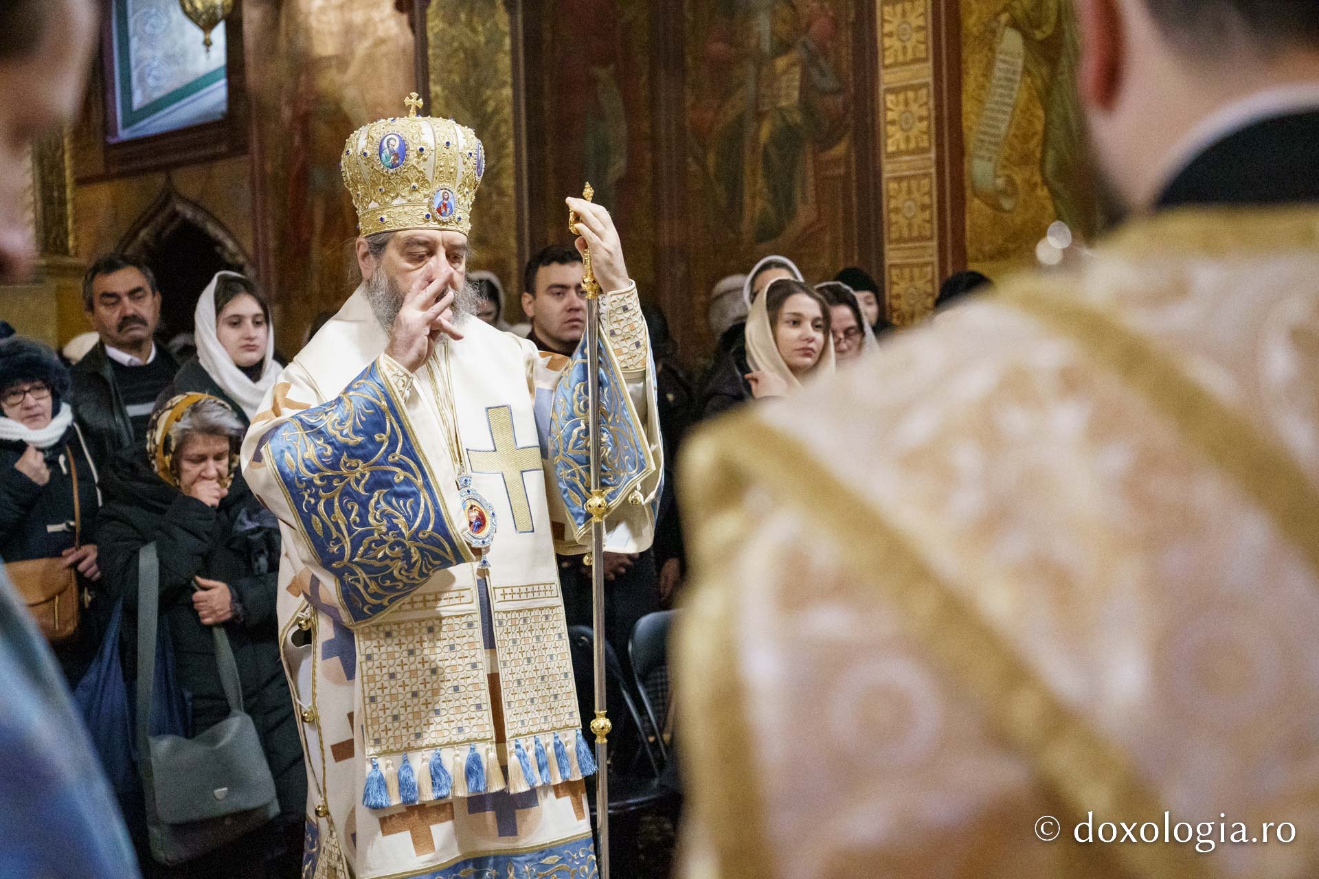 Sfântă Liturghie arhierească și hirotonie în Duminica de după Nașterea Domnului, la Mănăstirea „Sfinții Trei Ierarhi” din Iași