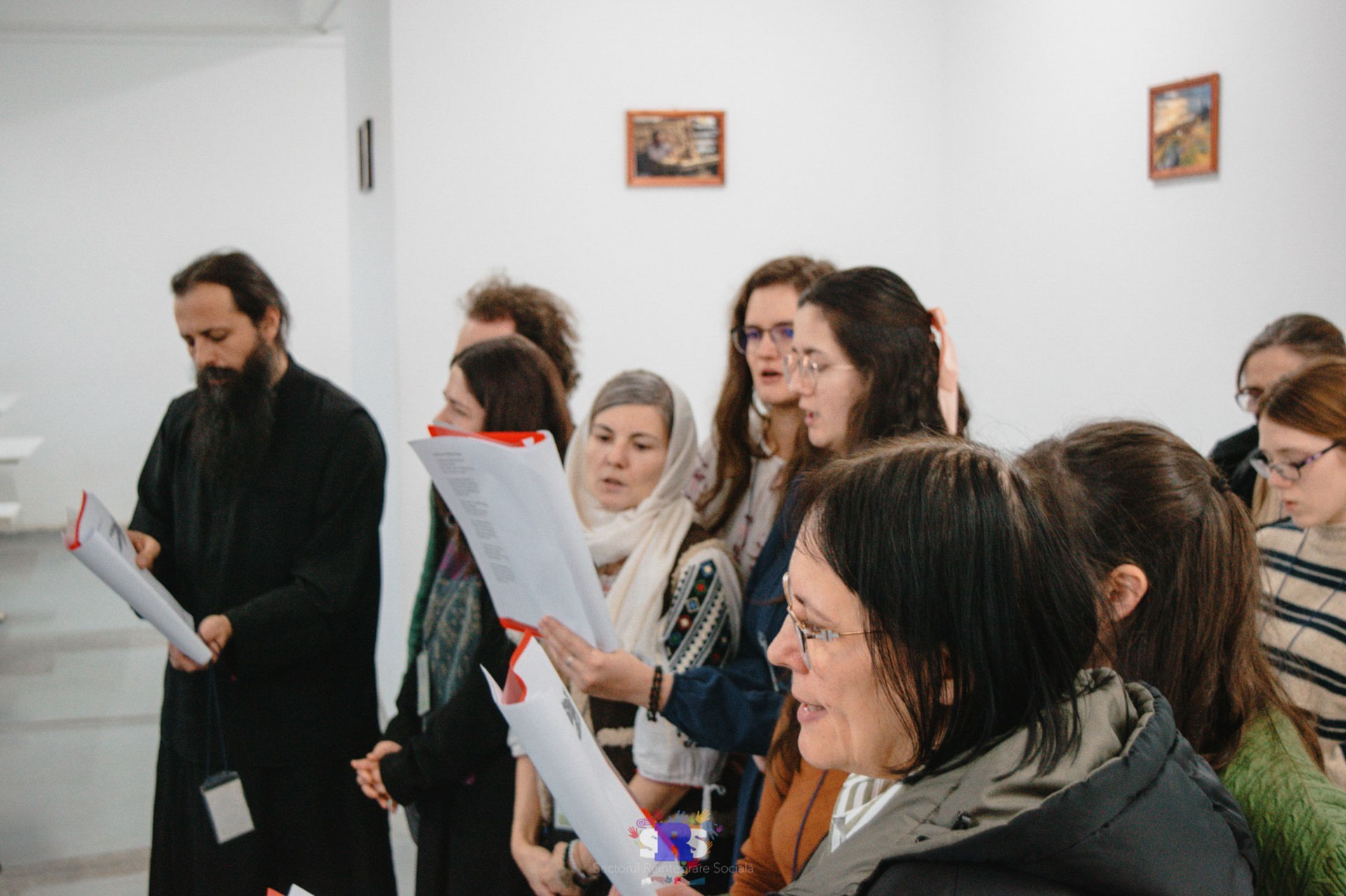 Bucuria Nașterii Domnului, vestită prin colind la Penitenciarul Iași