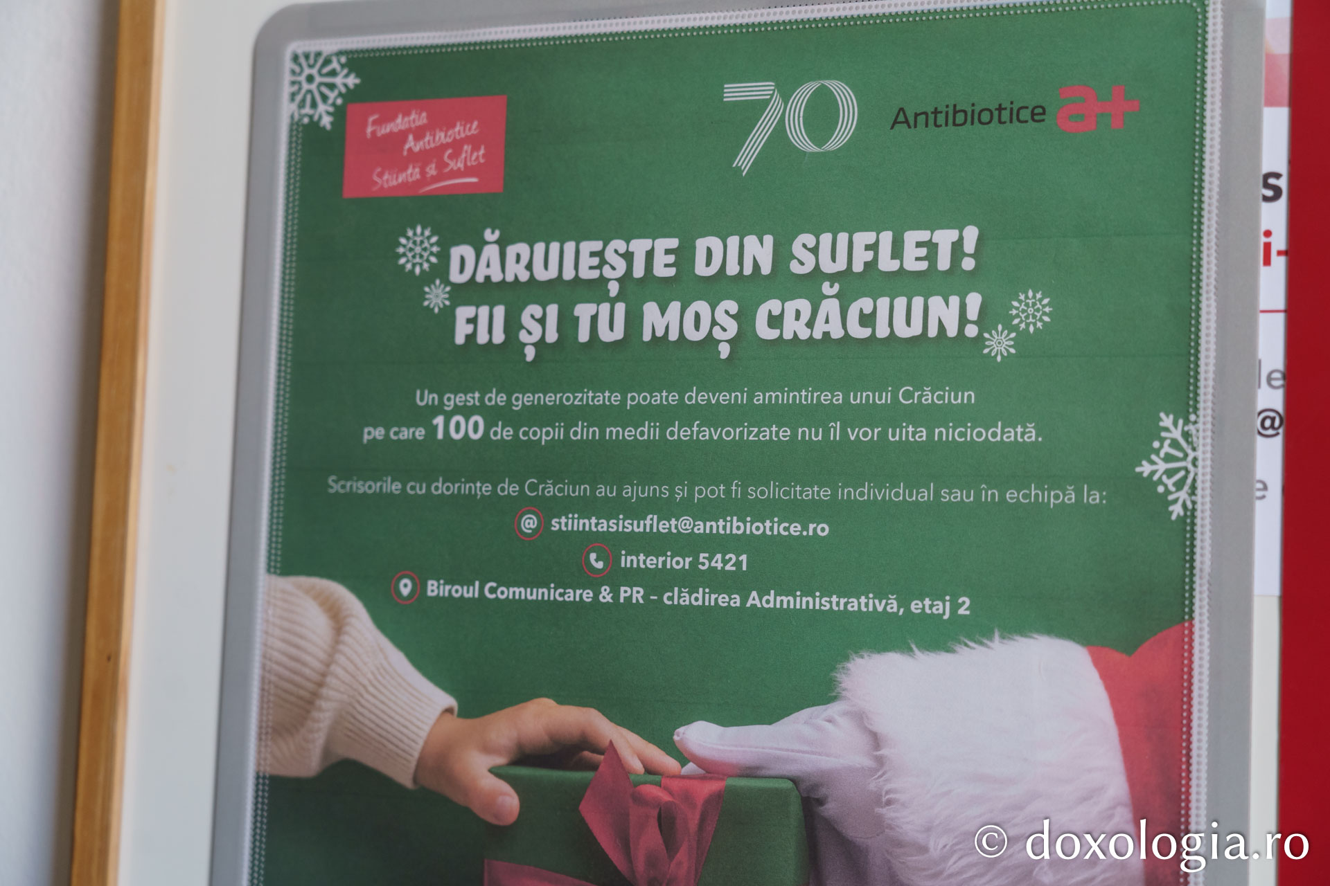 Bucurie la Serbarea de Crăciun organizată de Fundația Antibiotice „Știință și Suflet”