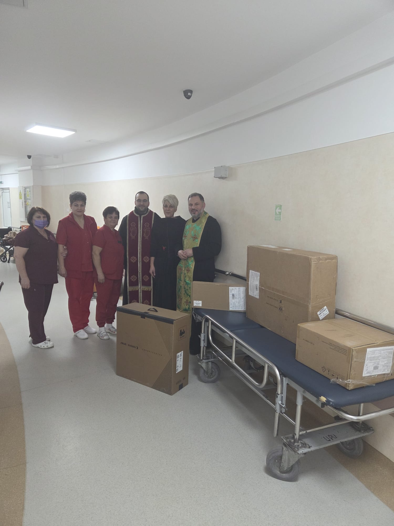 Daruri de Crăciun pentru Secția de Primiri Urgențe a Spitalului Județean Neamț