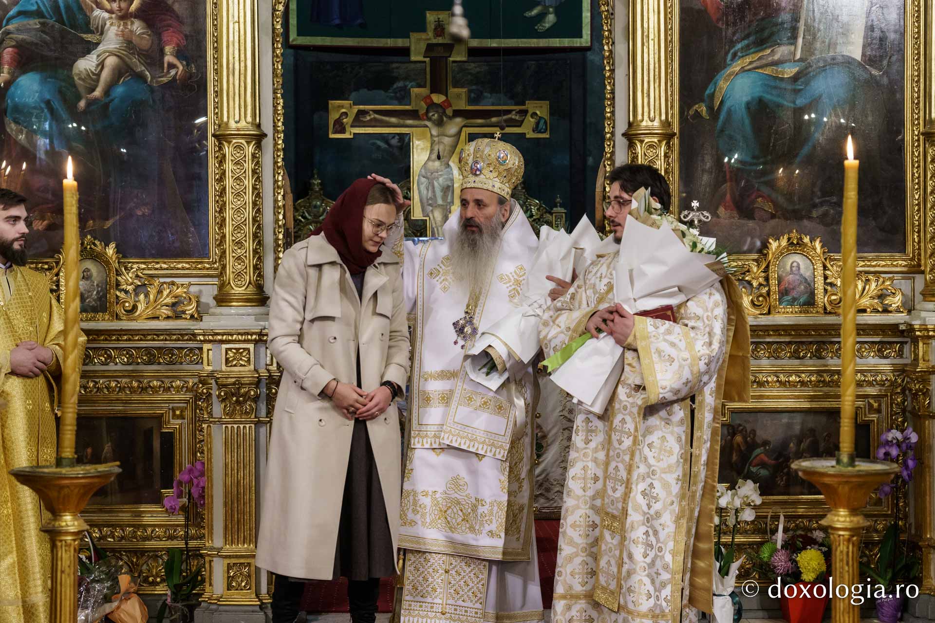 Bucuria Nașterii Domnului, la Catedrala din Iași: „Este zi de mare nădejde pentru om pentru că astfel el se ridică la Cer”