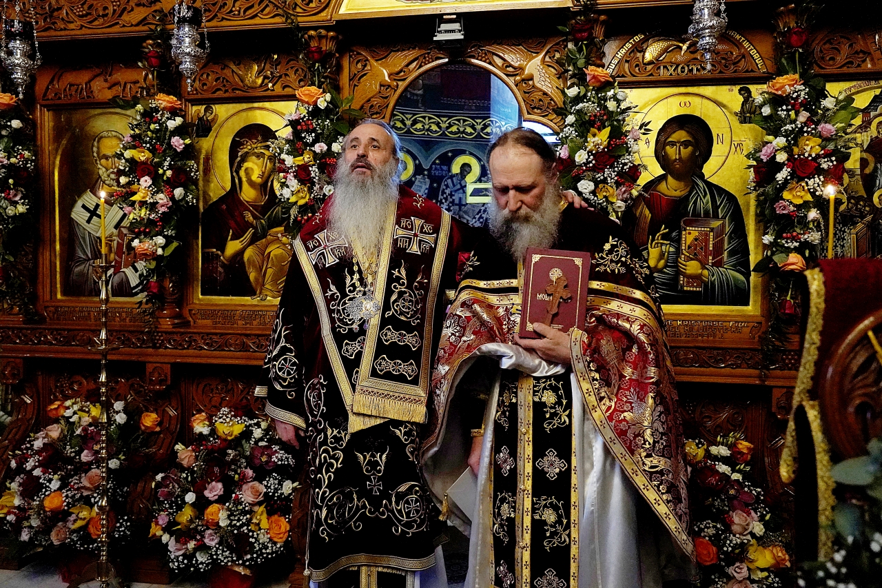 Cinstirea Sfântului Nicolae la Mănăstirea Popăuți: „”