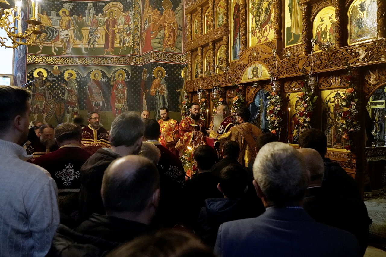 Cinstirea Sfântului Nicolae la Mănăstirea Popăuți: „”