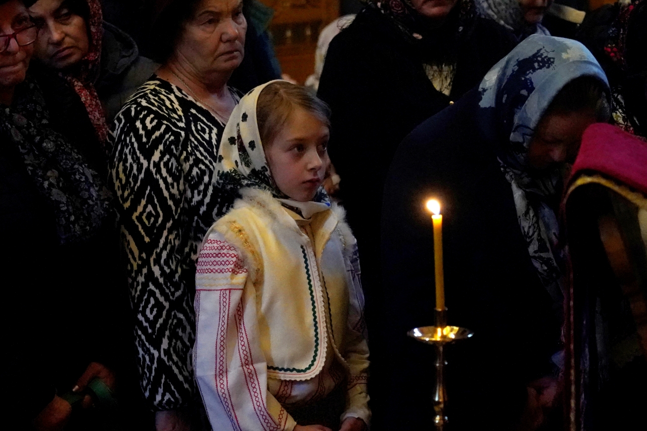 Cinstirea Sfântului Nicolae la Mănăstirea Popăuți: „”