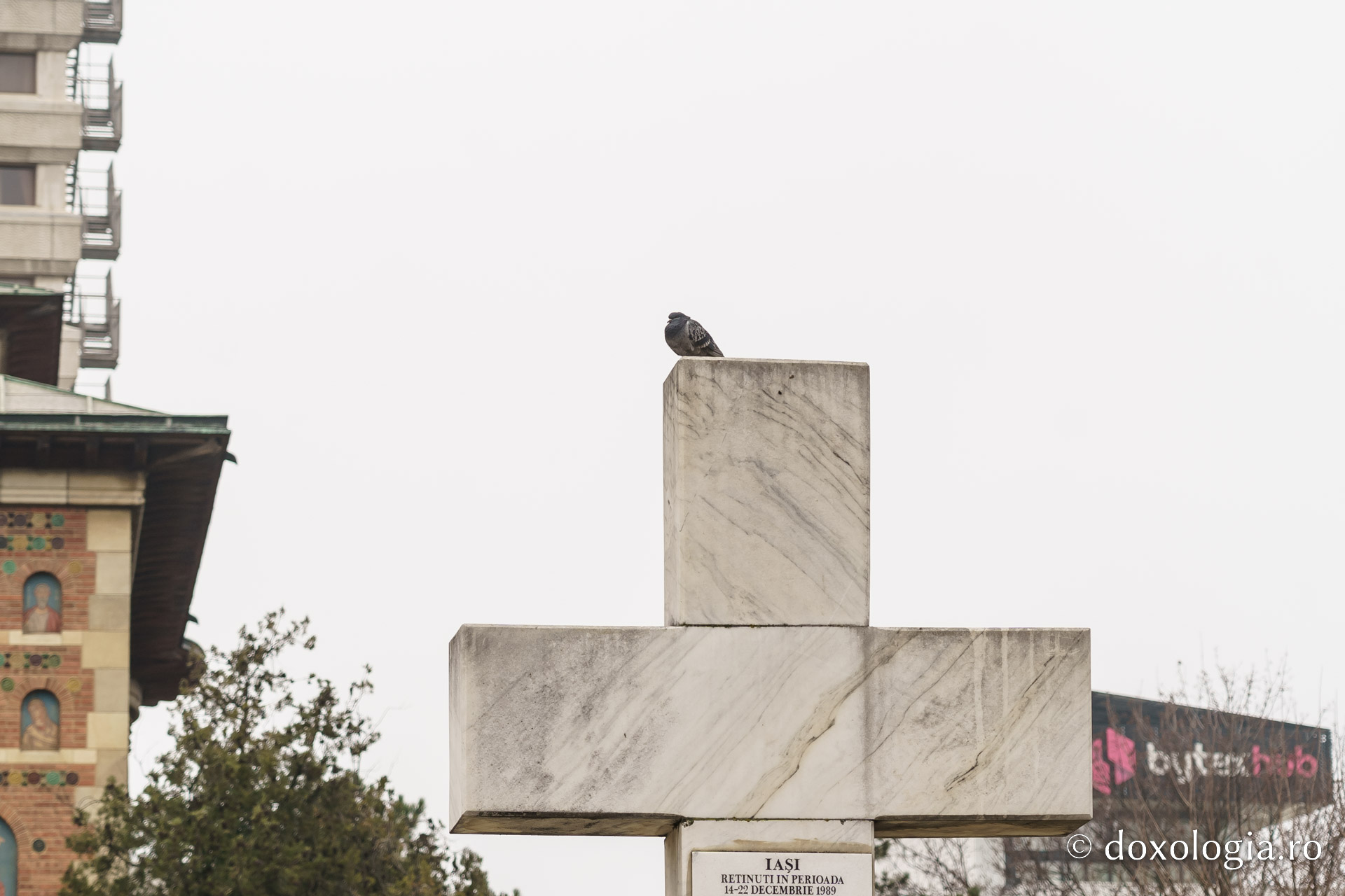 De 36 de ani, în România se strigă „Libertate!”. Slujbă de pomenire pentru eroii Revoluției din ’89