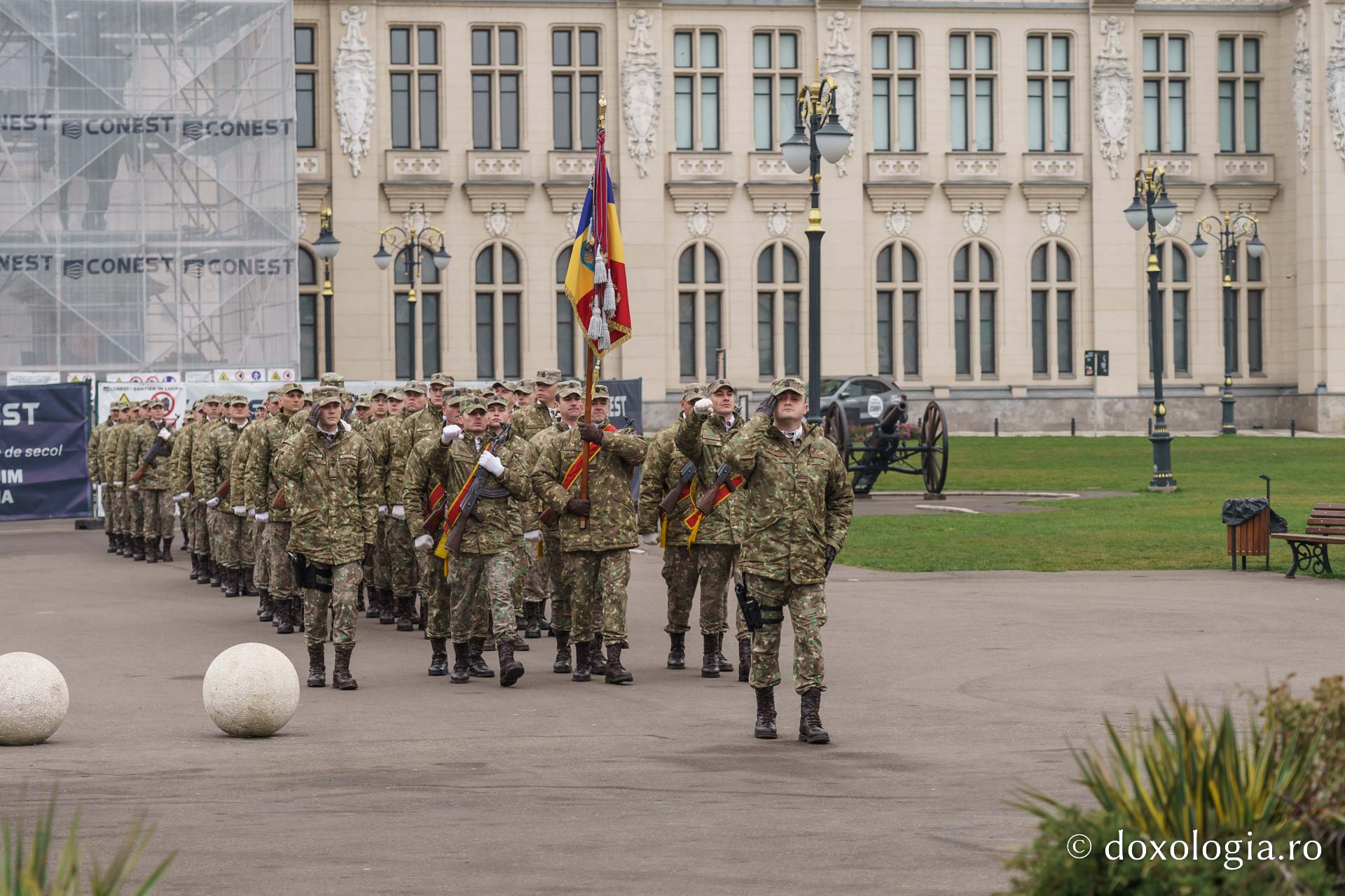 De 36 de ani, în România se strigă „Libertate!”. Slujbă de pomenire pentru eroii Revoluției din ’89