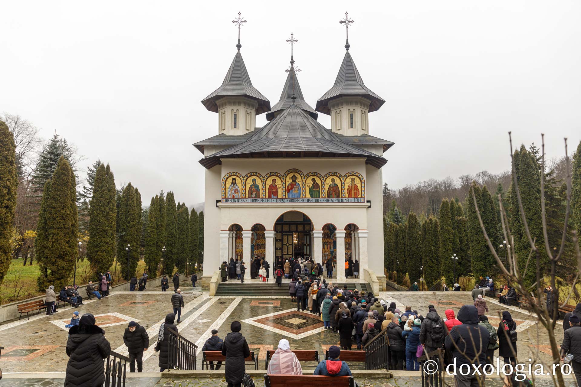 Întâia prăznuire a Sfinților Cuvioși Cleopa și Paisie