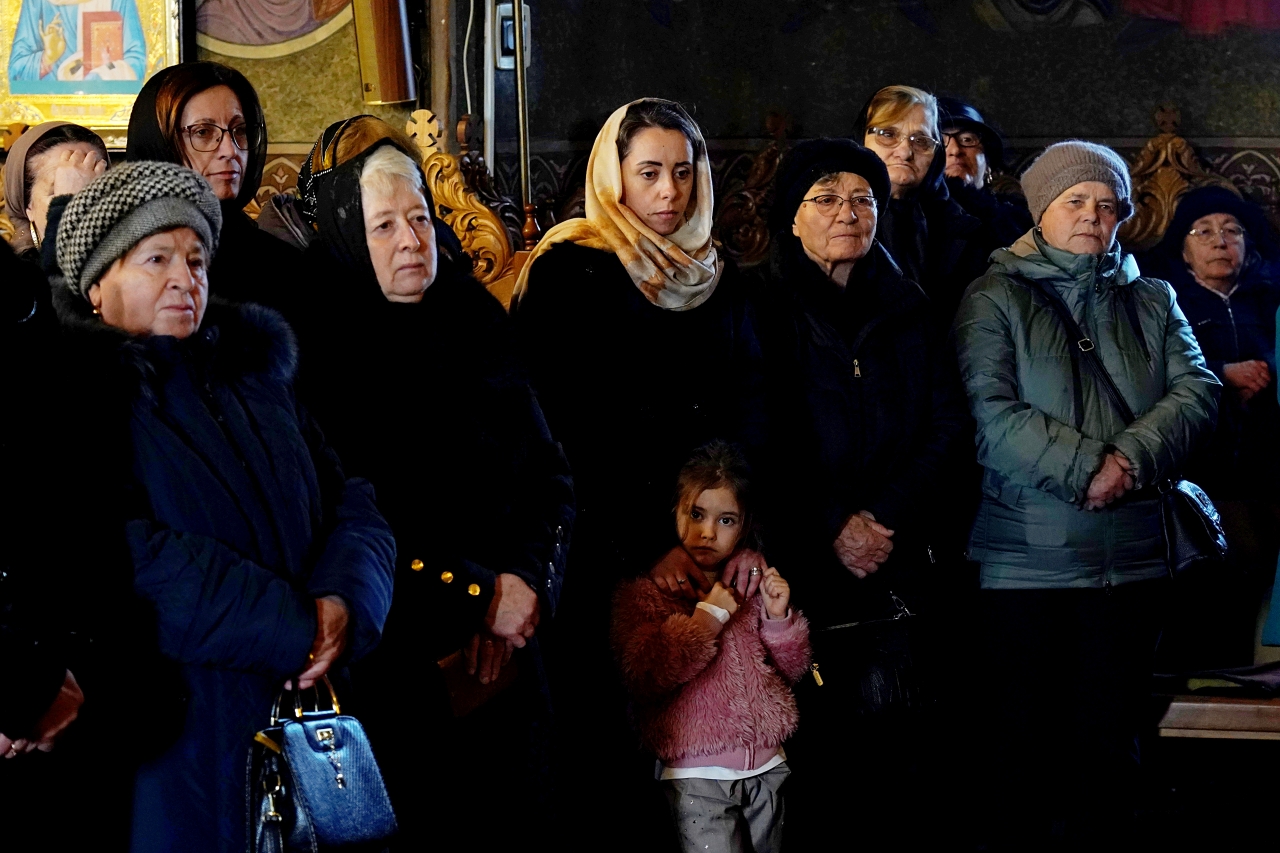 „Avem o responsabilitate față de această invitație, de chemarea la Cina Domnului: să ne împărtășim cu Sfintele Taine”, le-a transmis PS Nichifor Botoșăneanul credincioșilor din Săvinești