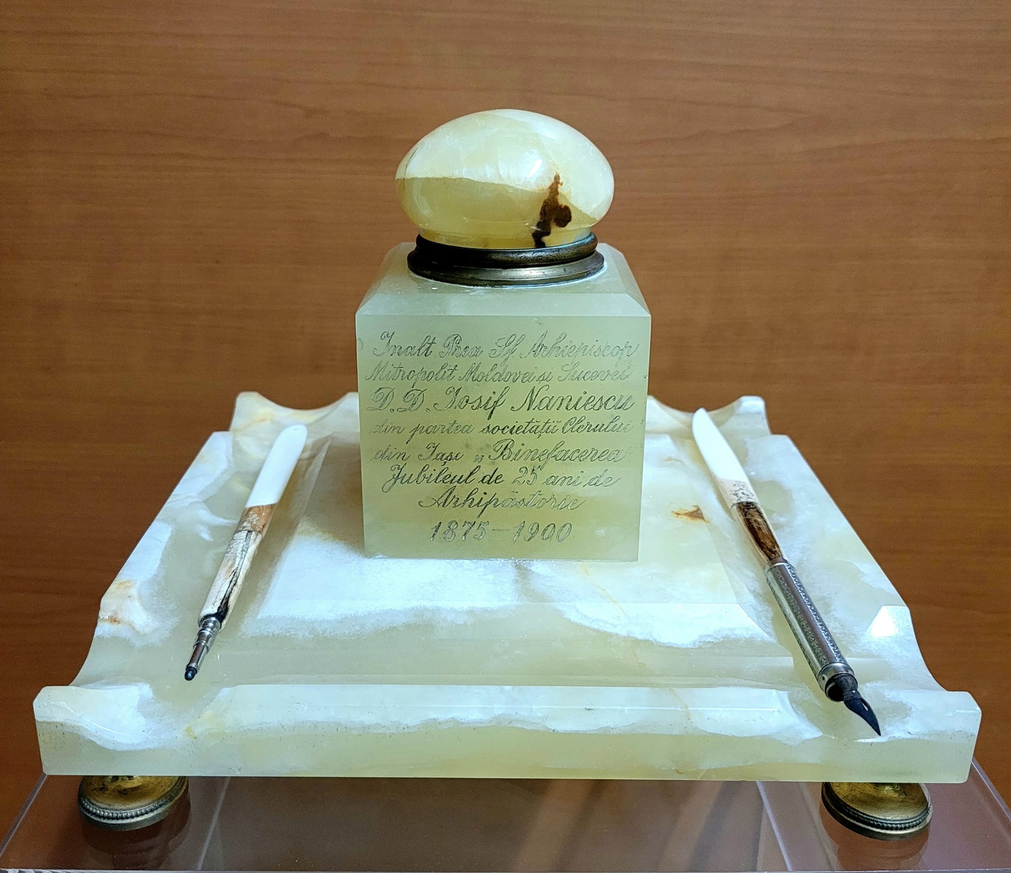 Exponatul lunii ianuarie 2026: Trusa de scris a Sfântului Ierarh Iosif cel Milostiv