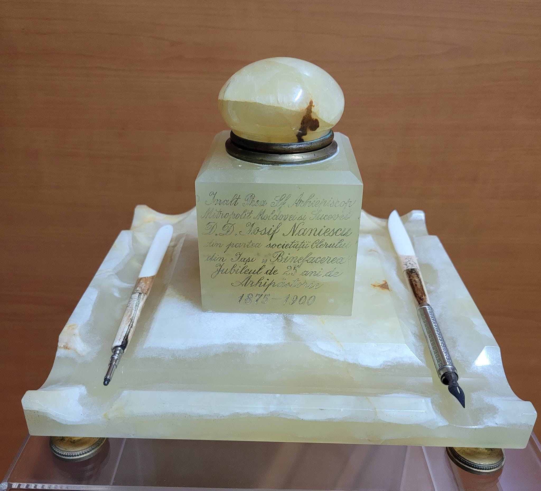 Exponatul lunii ianuarie 2026: Trusa de scris a Sfântului Ierarh Iosif cel Milostiv