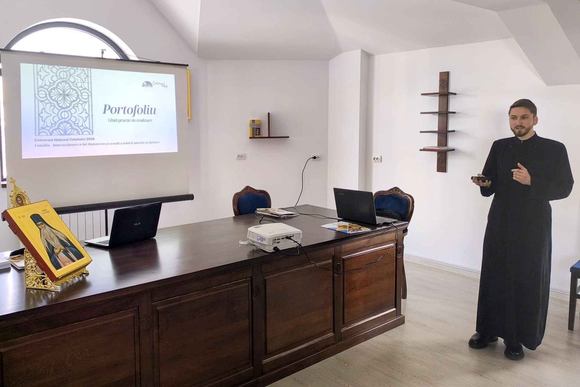 Concursul Național Catehetic 2026, prezentat în cadrul unui atelier de lucru la Târgu-Neamț