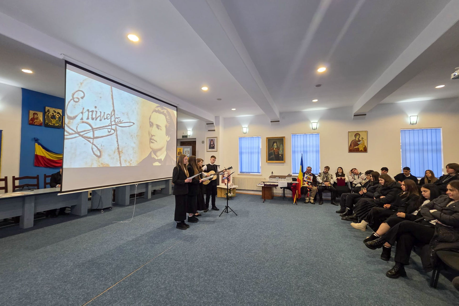 Eminescu, punte între teologie și cultura națională, la Seminarul de la Neamț