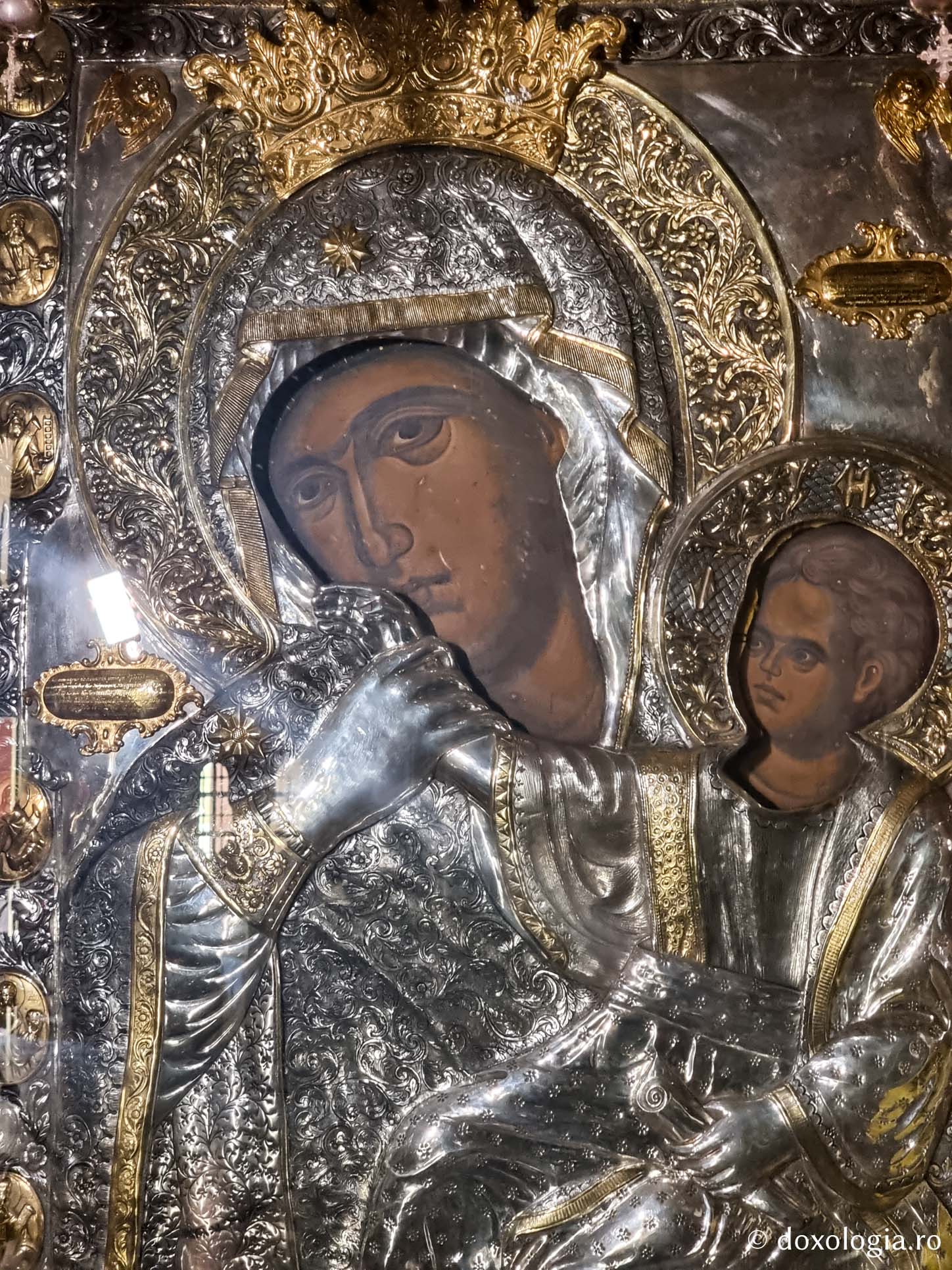 Paraclisul Icoanei Maicii Domnului „Mângâietoarea” (Paramythia)