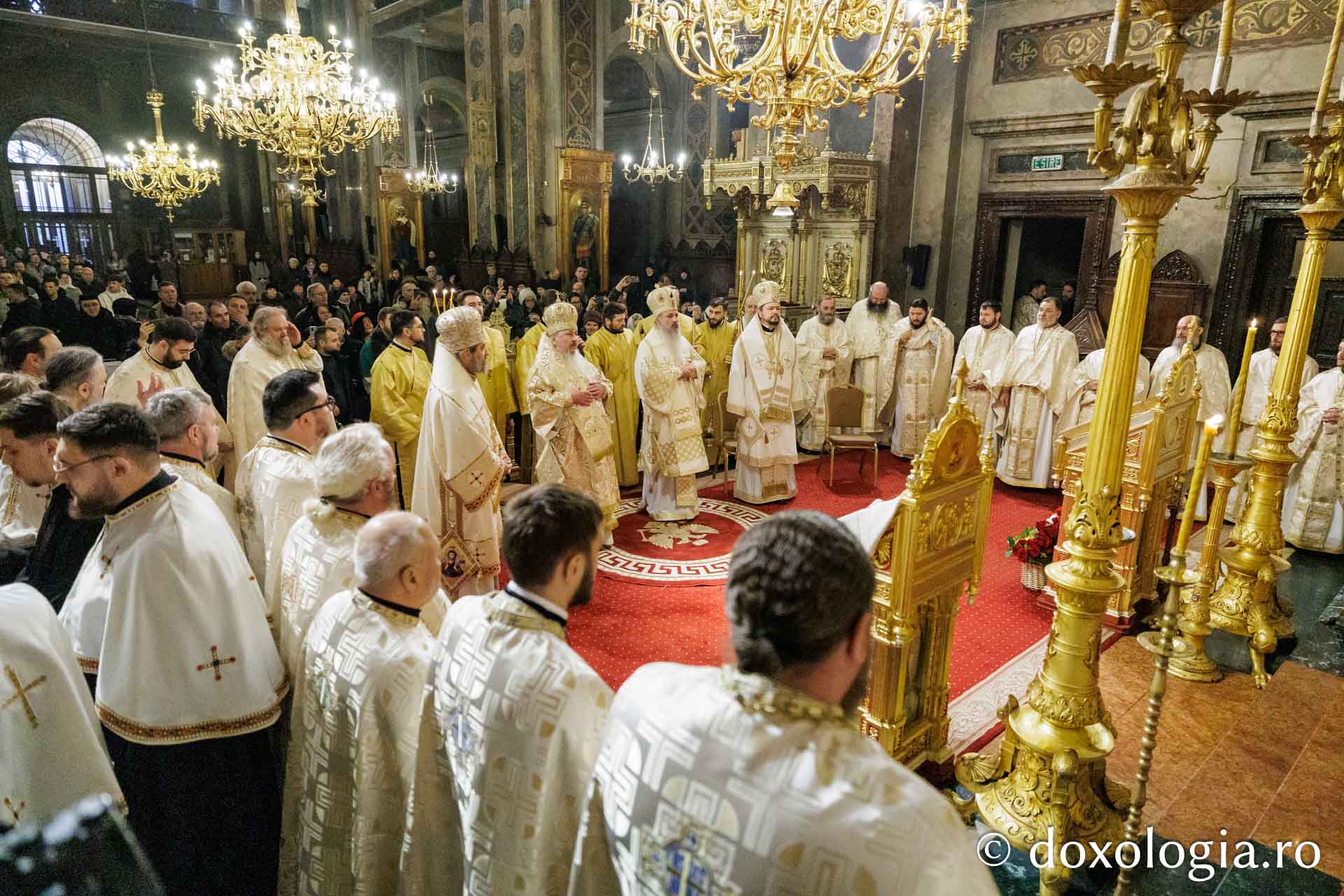 Sfântul Ierarh Iosif cel Milostiv, cinstit la Catedrala Mitropolitană din Iași: „Este numit astfel pentru că a fost bun în cuget, în inimă și în sufletul său”