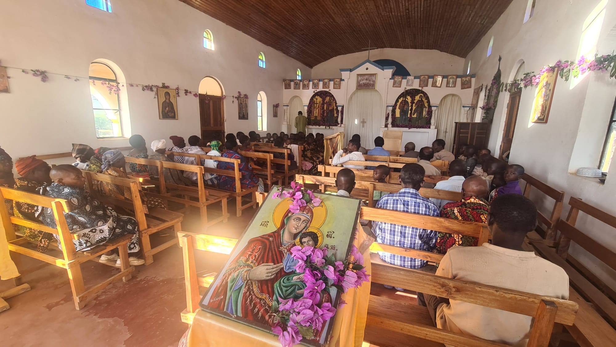 Raza de lumină - Parohia din satul Kipera