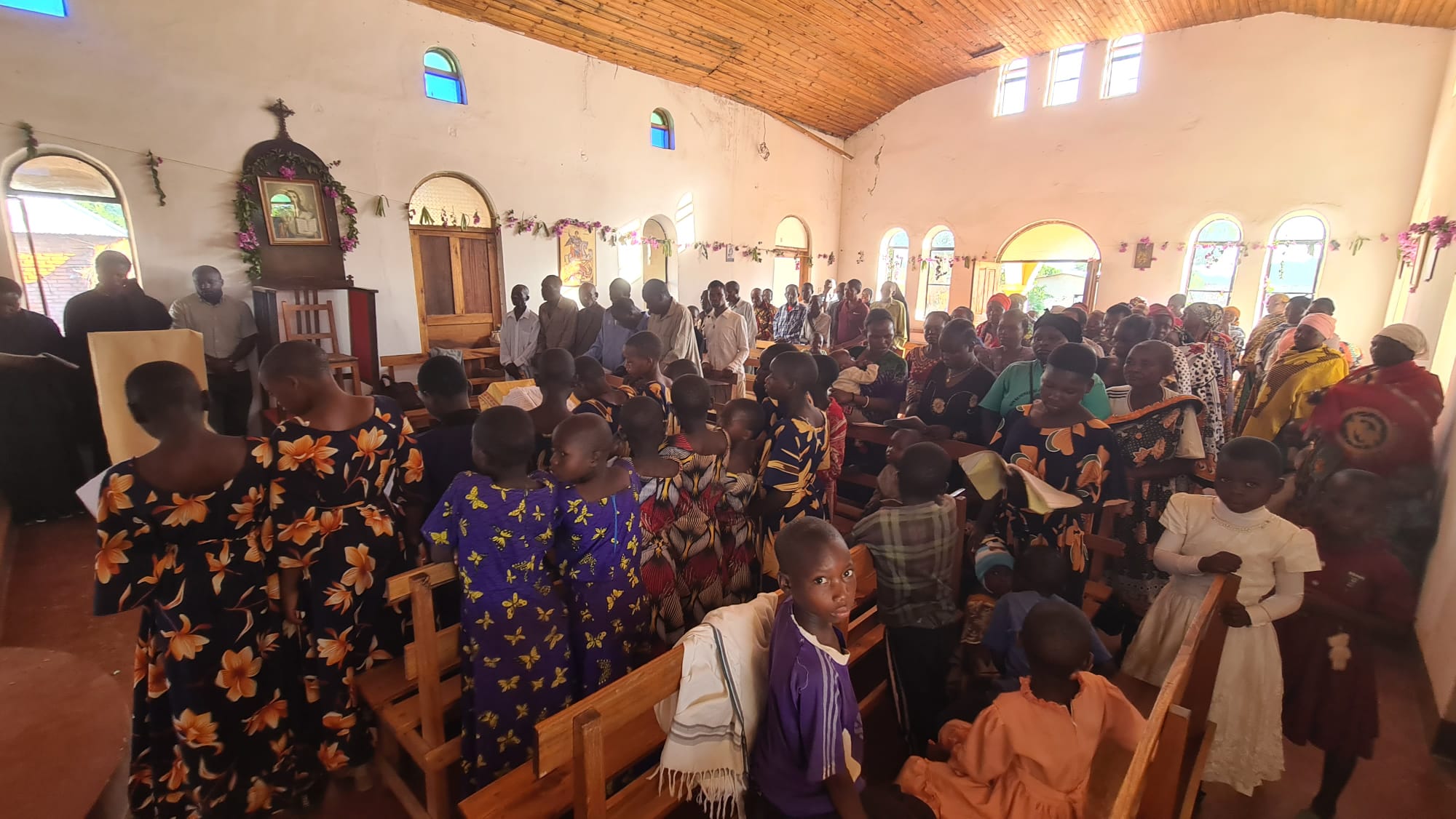 Raza de lumină - Parohia din satul Kipera