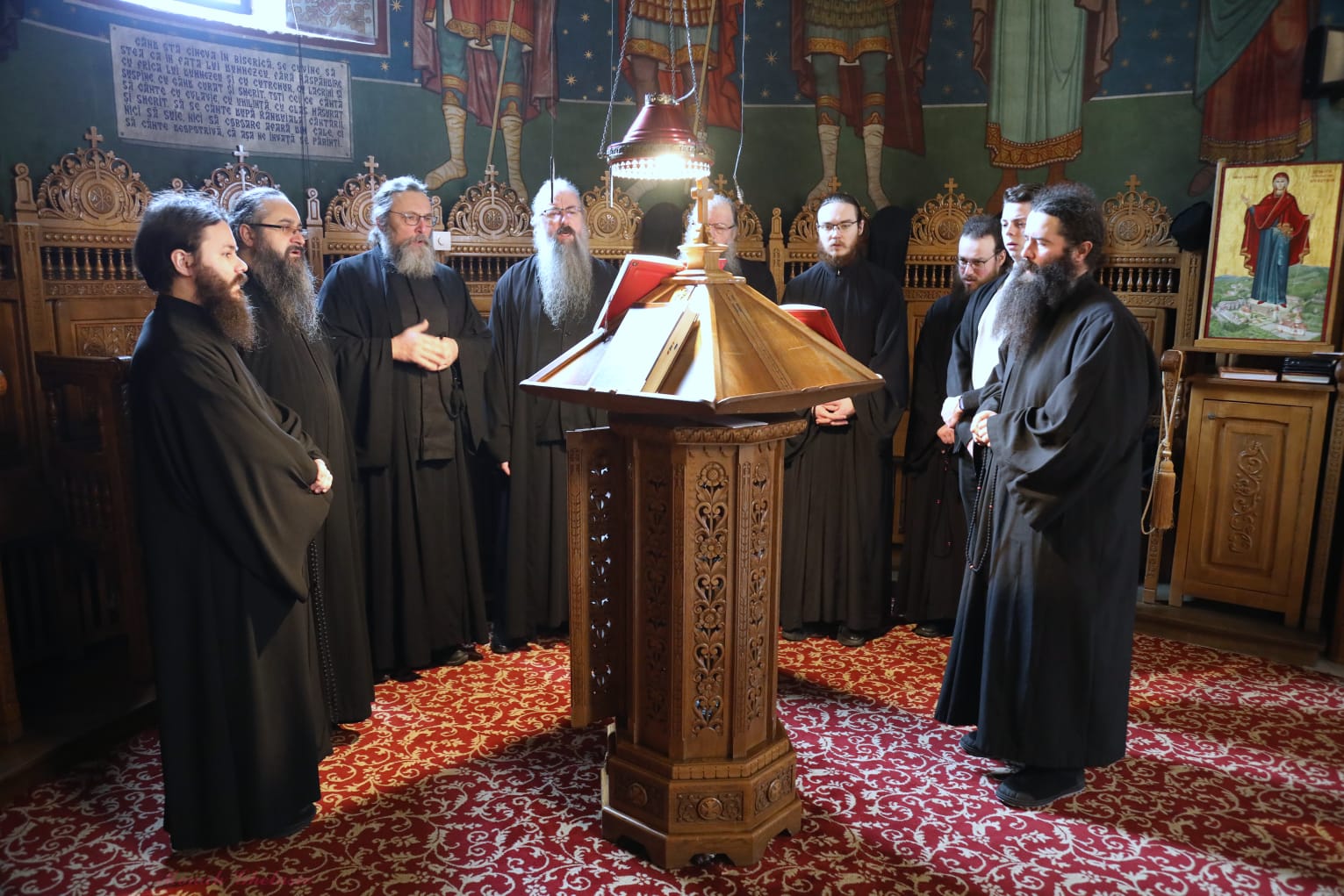 Preasfințitul Părinte Nectarie de Bogdania a slujit la Mănăstirea Sihăstria în Duminica a 29-a după Rusalii