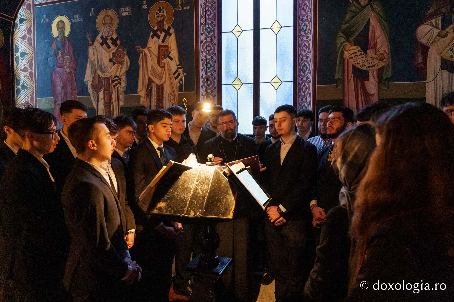 Simpozionul Național „Teologie și cultură”, dedicat aniversării a 30 de ani de la înființarea Seminarului Teologic din Iași