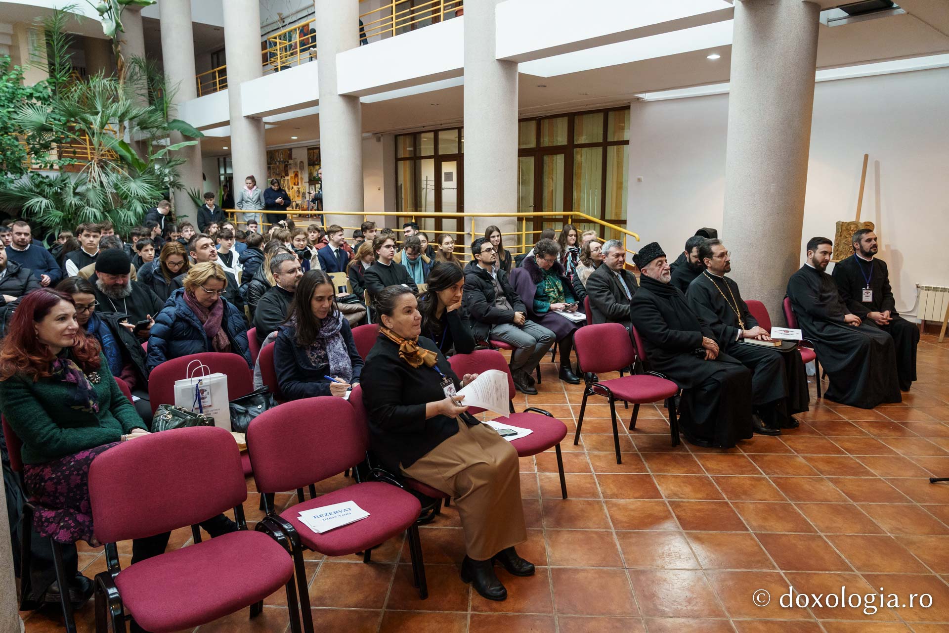 Simpozionul Național „Teologie și cultură”, dedicat aniversării a 30 de ani de la înființarea Seminarului Teologic din Iași