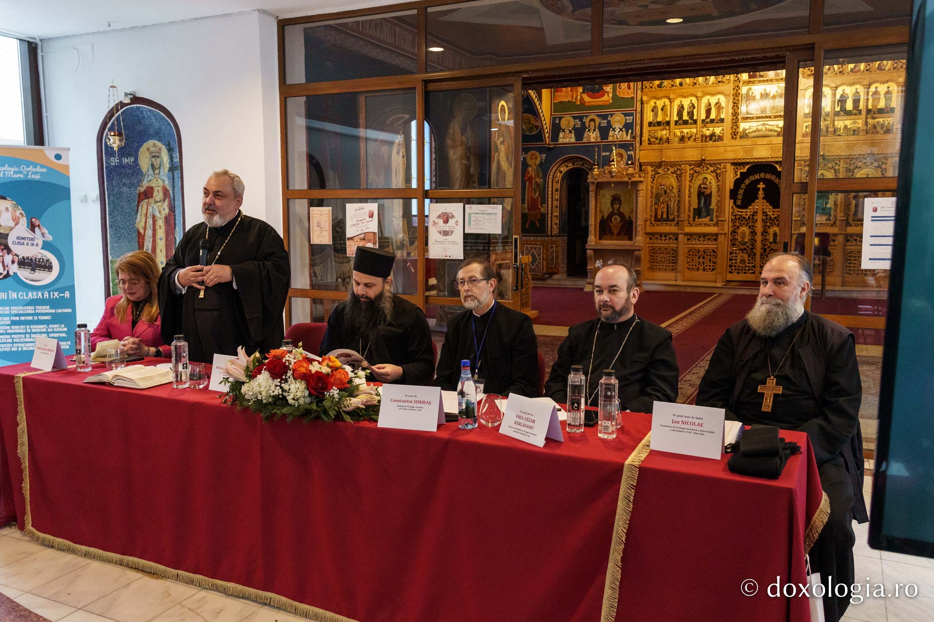 (Video) Elevi seminariști din țară, prezenți la Simpozionul Național „Teologie și cultură”