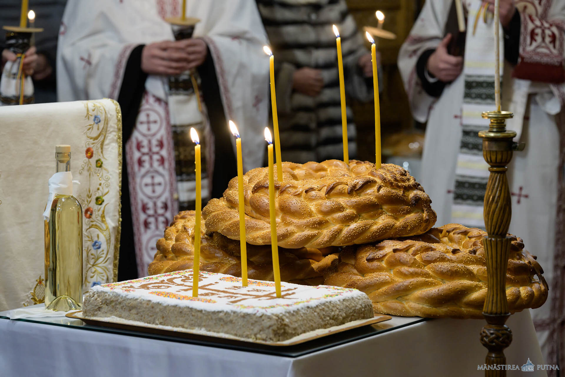 Ziua Culturii Române: Premiile Festivalului Literar „Mihai Eminescu” la Mănăstirea Putna