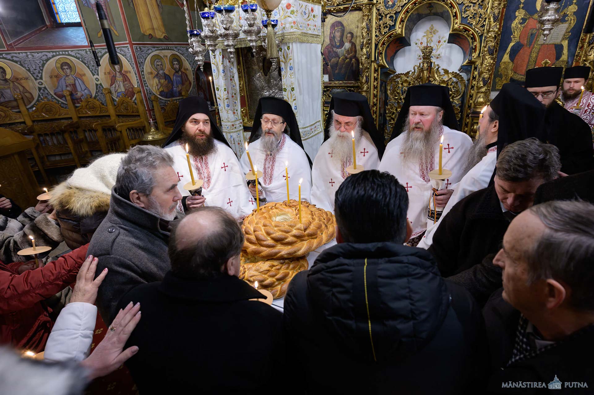 Ziua Culturii Române: Premiile Festivalului Literar „Mihai Eminescu” la Mănăstirea Putna