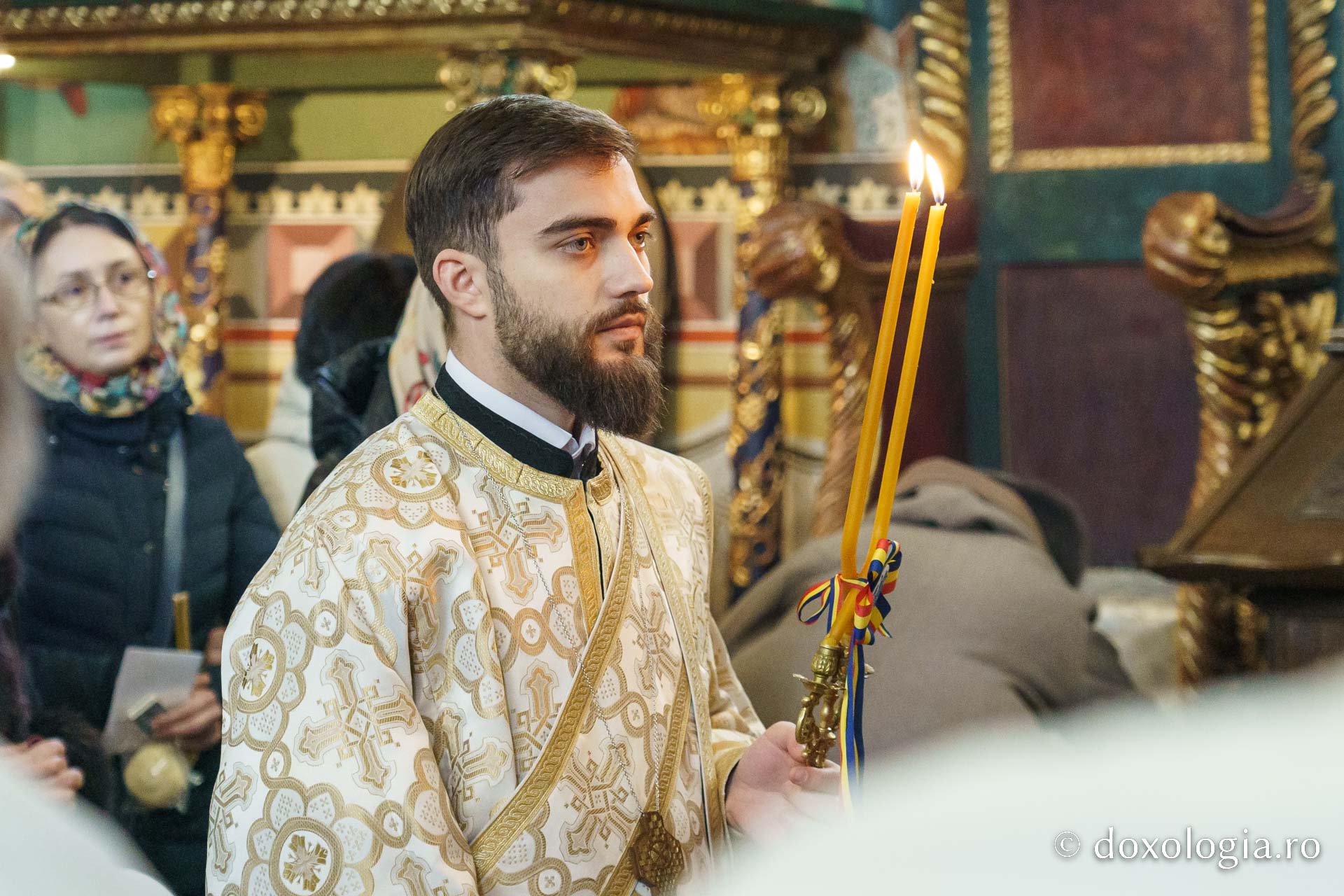 Sfânta Liturghie arhierească la Parohia „Sfântul Sava” din Iași, de sărbătoarea Sfântului Mucenic Trifon