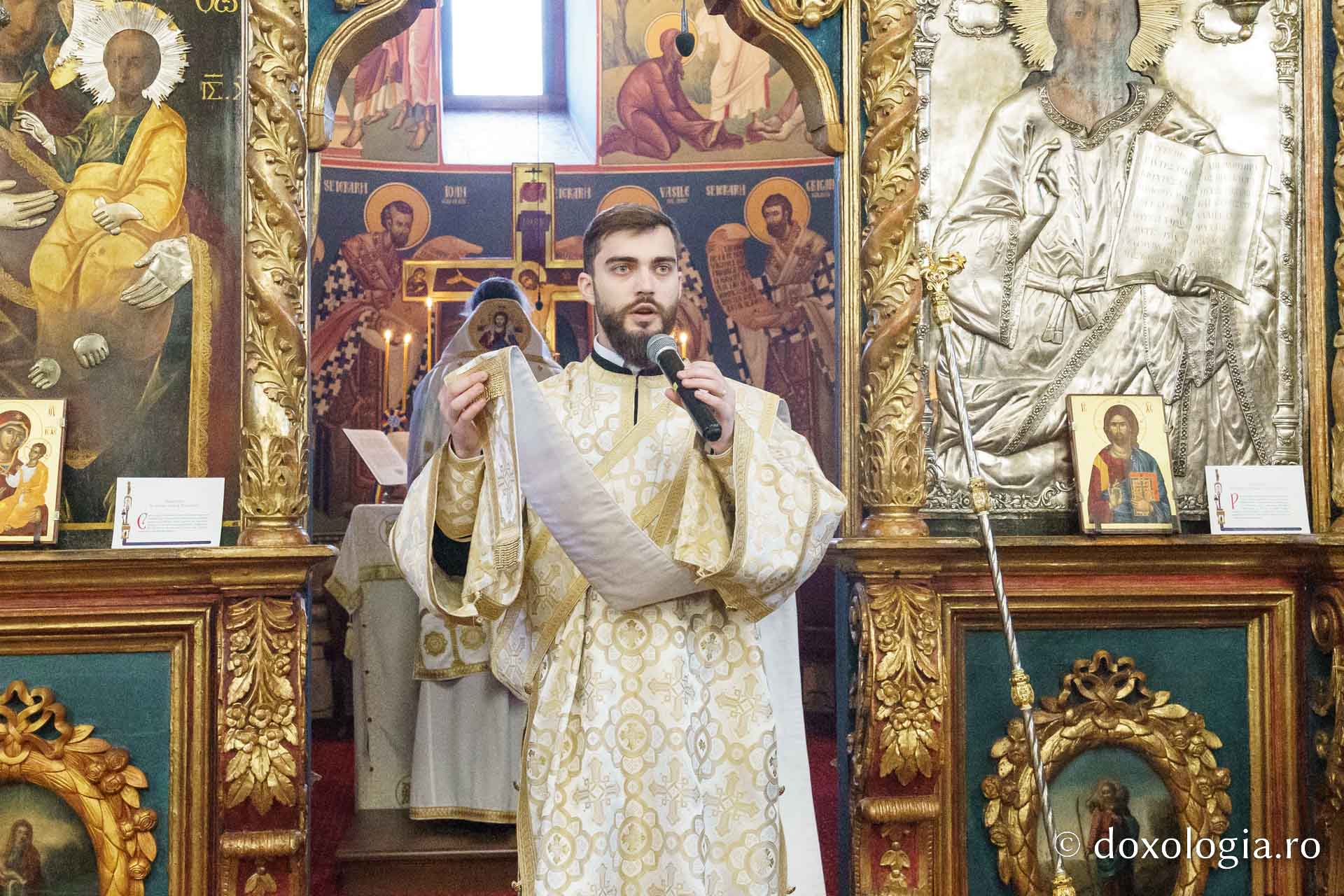 Sfânta Liturghie arhierească la Parohia „Sfântul Sava” din Iași, de sărbătoarea Sfântului Mucenic Trifon