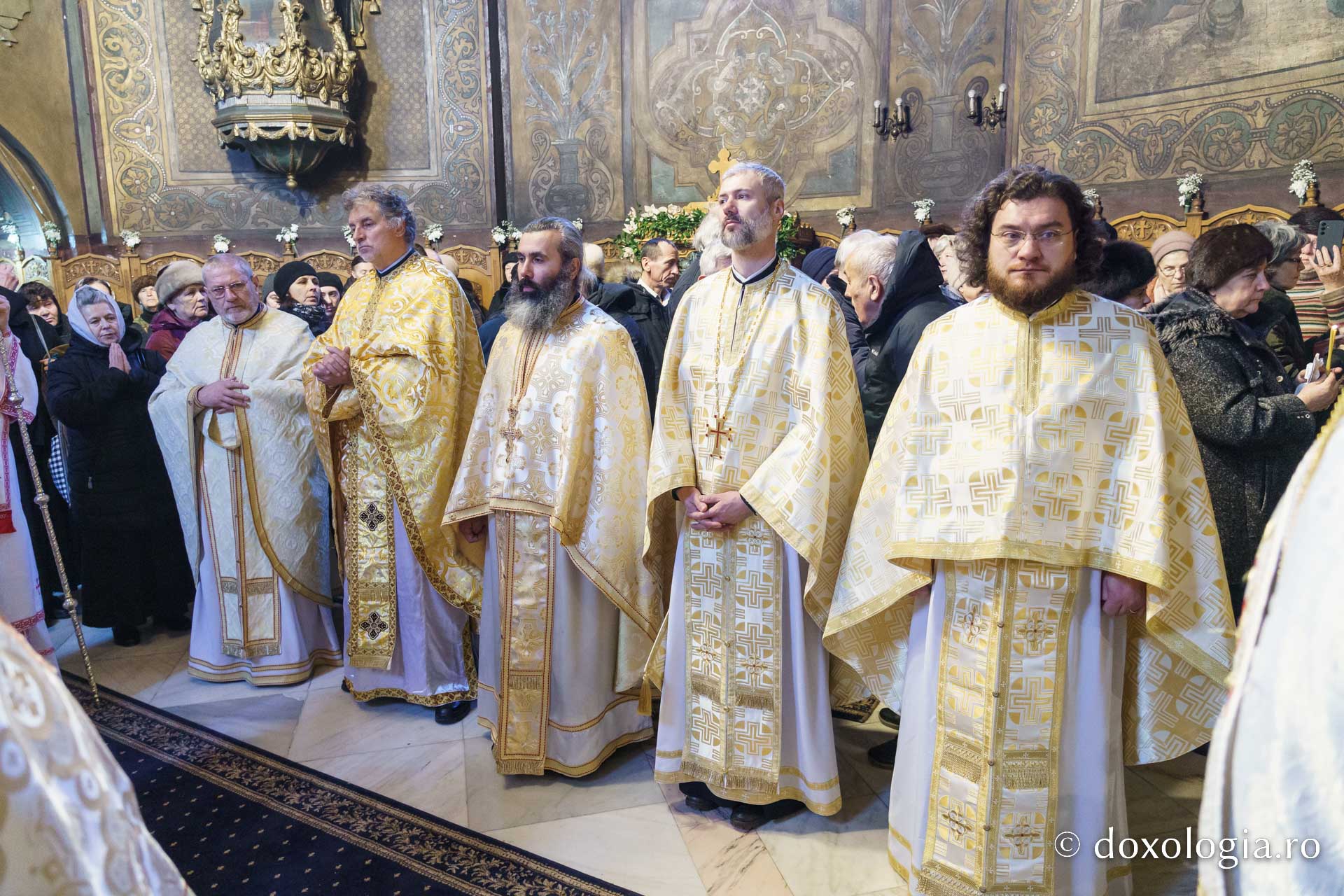 Hramul Parohiei „Sfântul Haralambie” din Iași, sărbătorit prin Liturghie arhierească