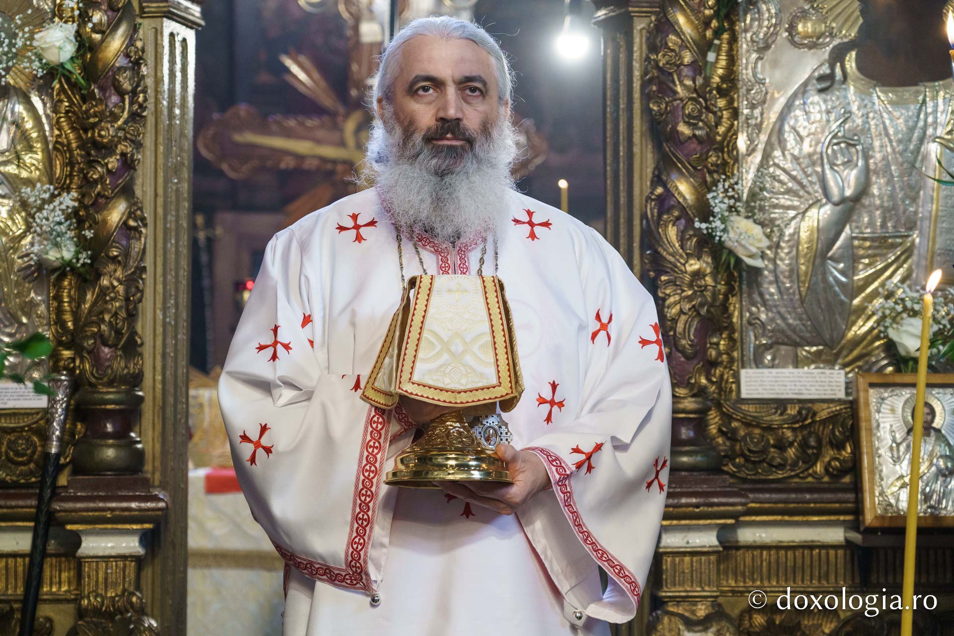 Hramul Parohiei „Sfântul Haralambie” din Iași, sărbătorit prin Liturghie arhierească