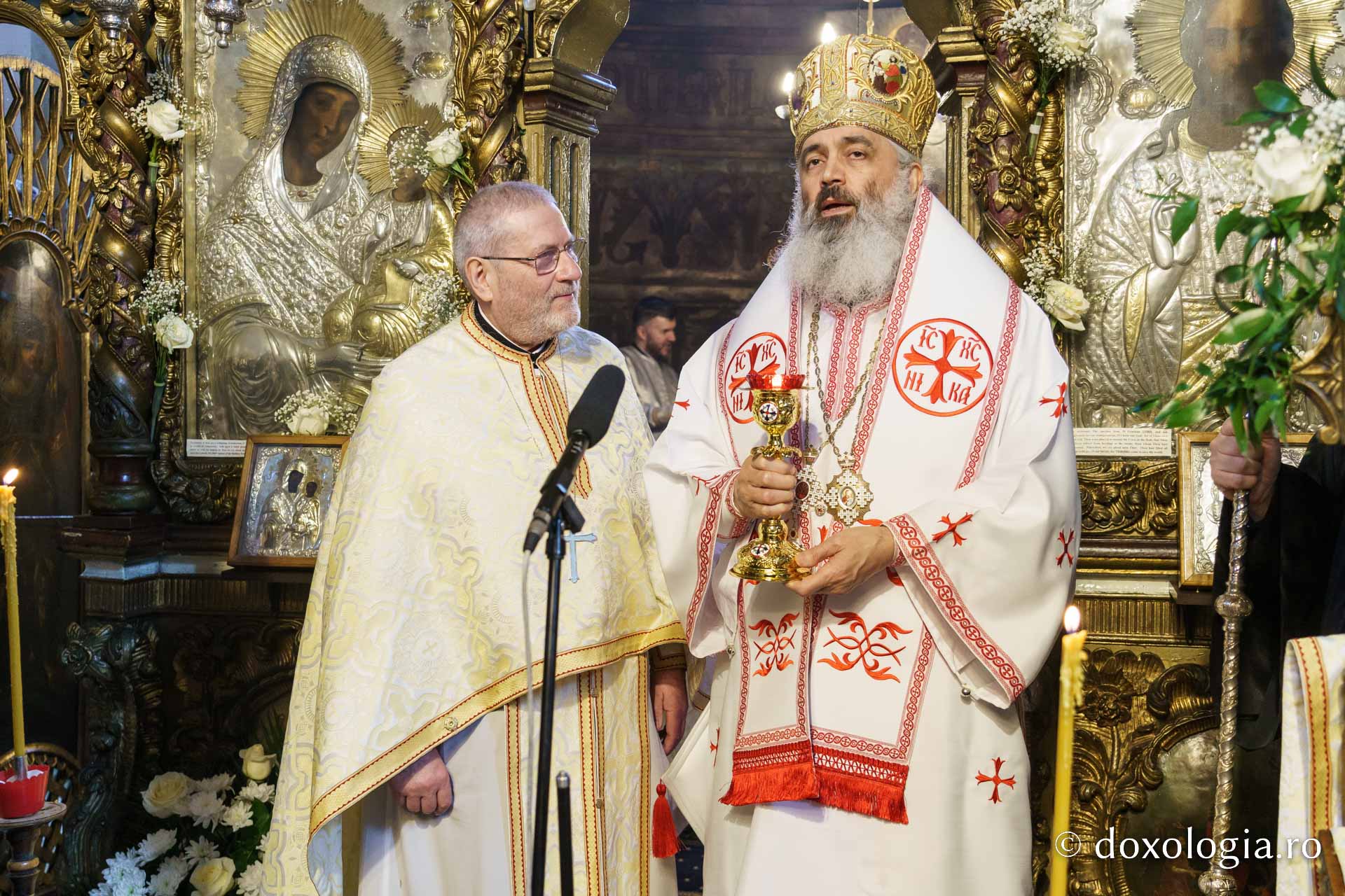 Hramul Parohiei „Sfântul Haralambie” din Iași, sărbătorit prin Liturghie arhierească